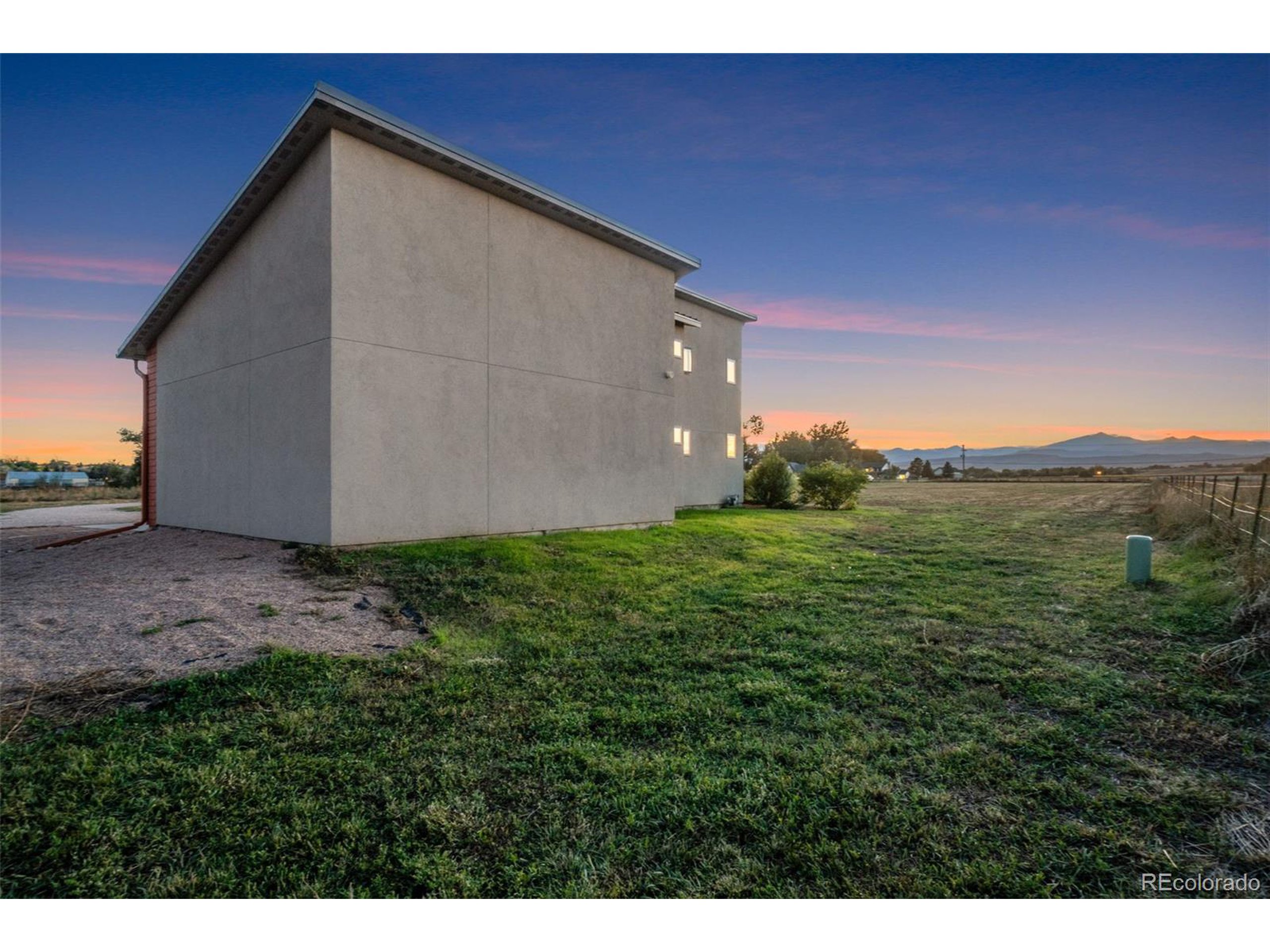 1400 S County Road 17