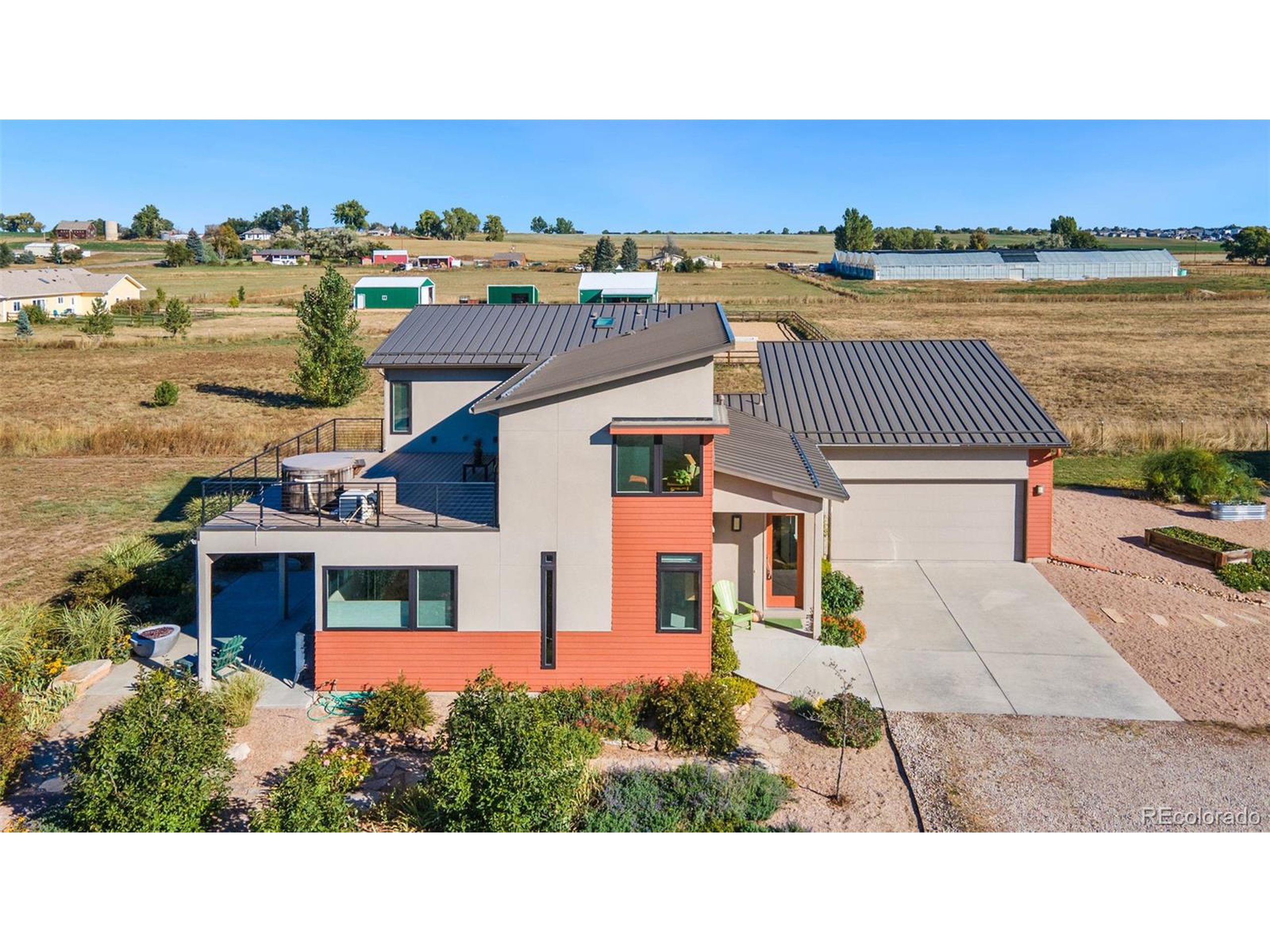 1400 S County Road 17