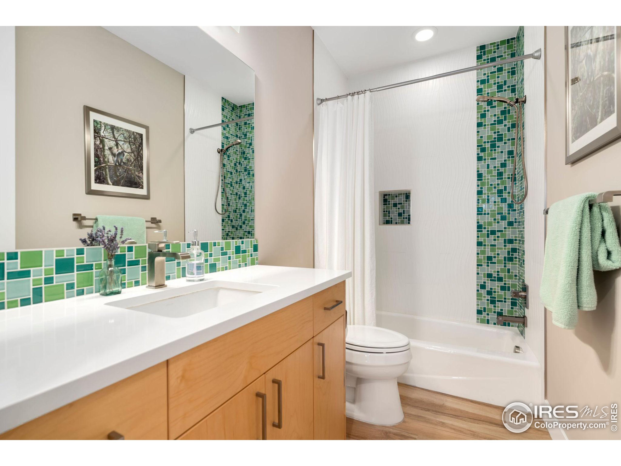 1400 S County Road 17