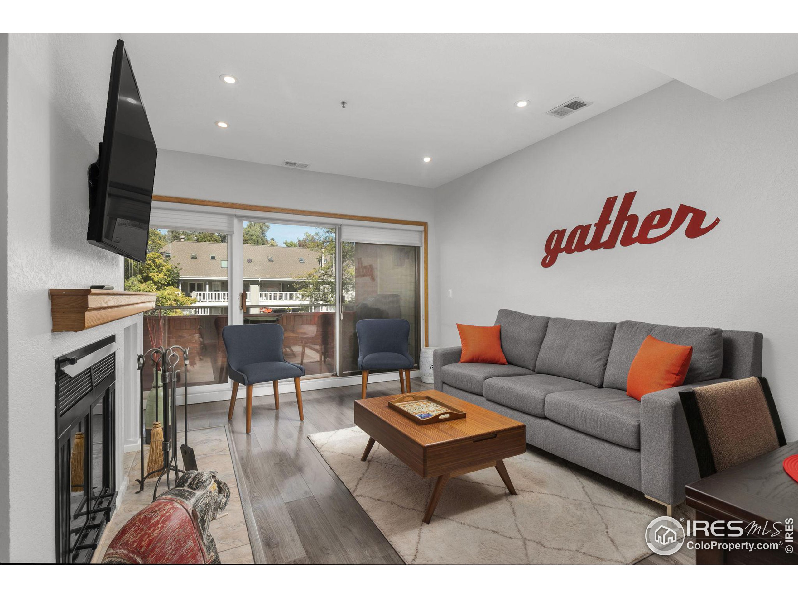 624 Pearl St Unit: 203