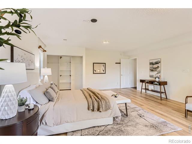 1219 Twin Peaks Circle