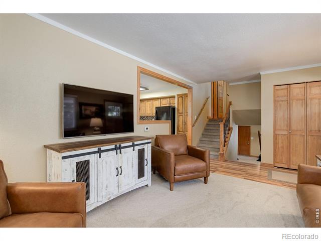 9852 Zephyr Drive
