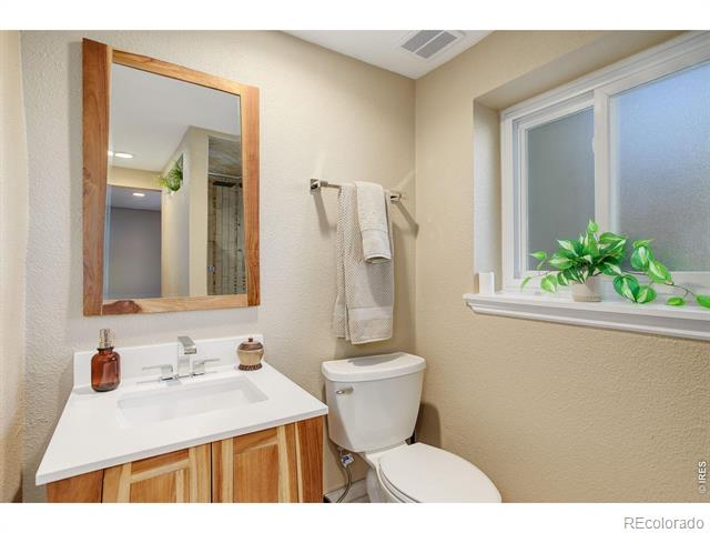 9852 Zephyr Drive