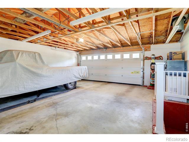 9852 Zephyr Drive