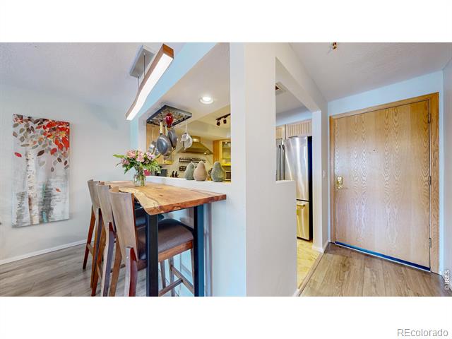 624 Pearl Street Unit: 203