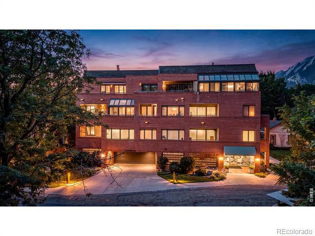 624 Pearl Street Unit: 203