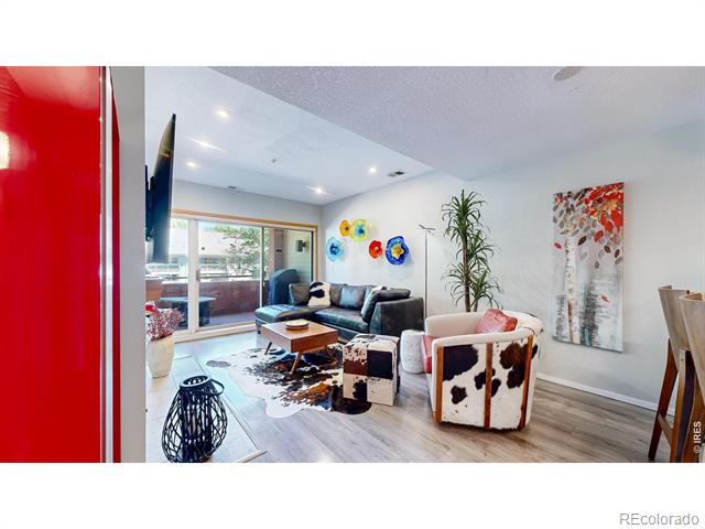 624 Pearl Street Unit: 203