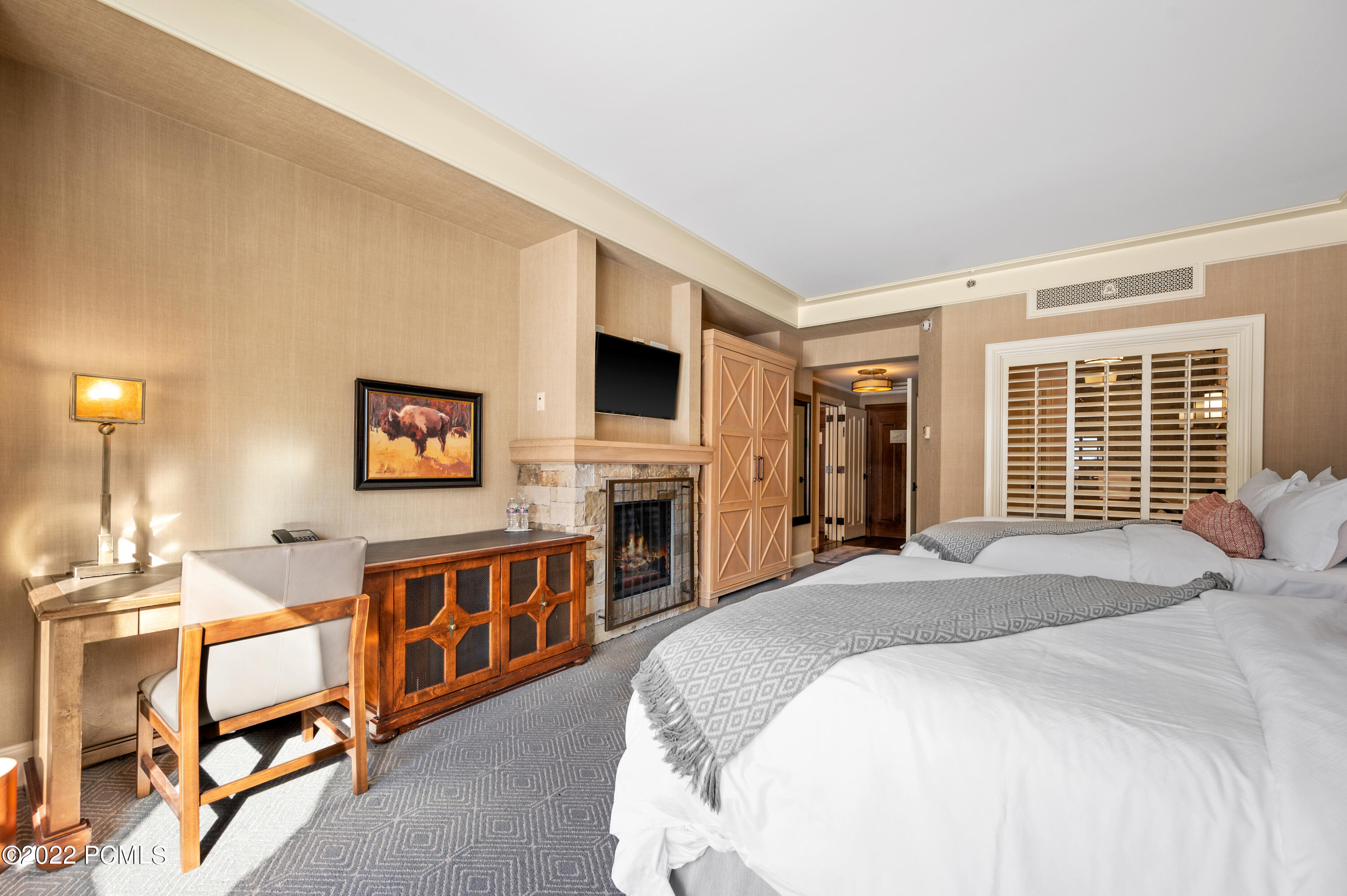 2300 Deer Valley Drive