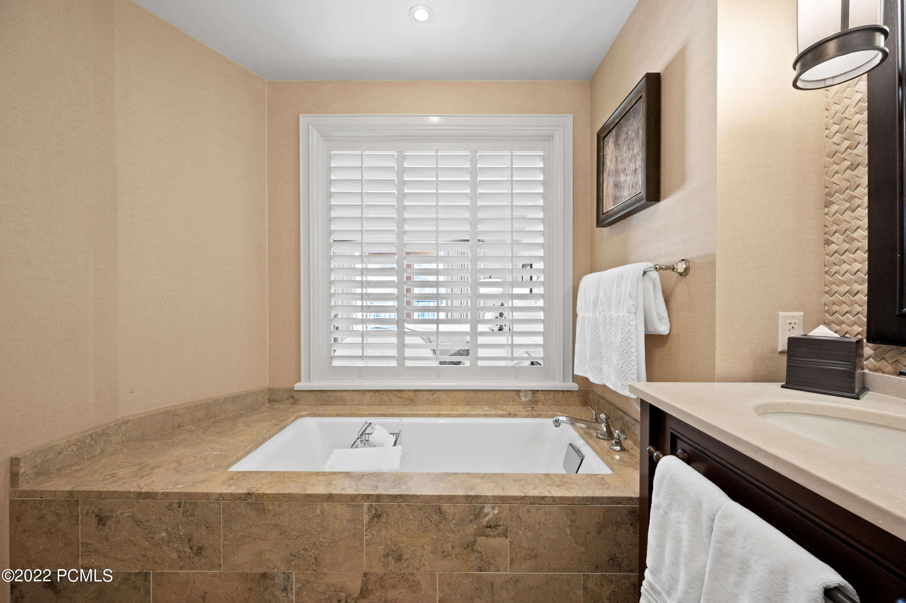 2300 Deer Valley Drive