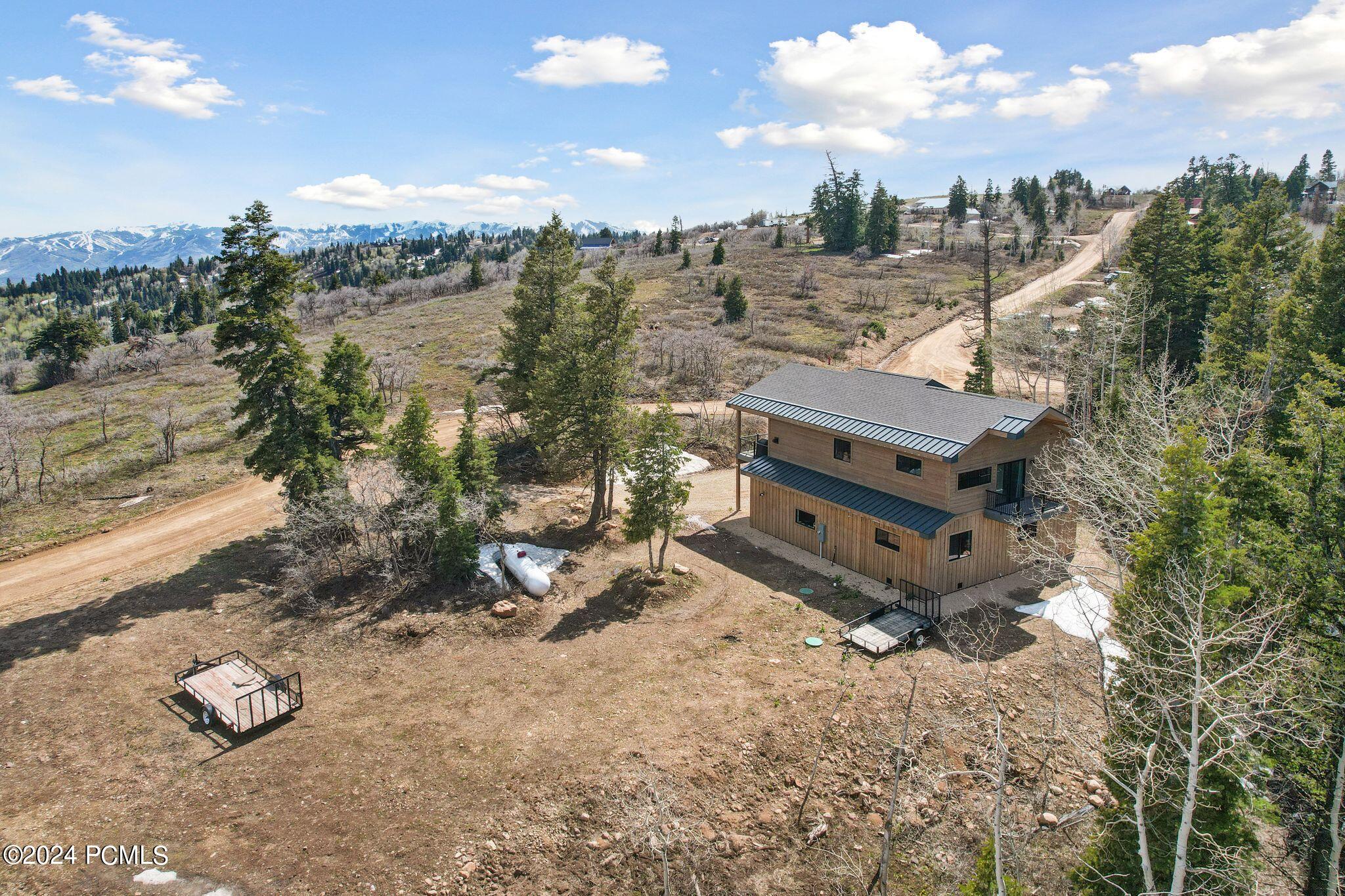 1430 W Arapaho Drive