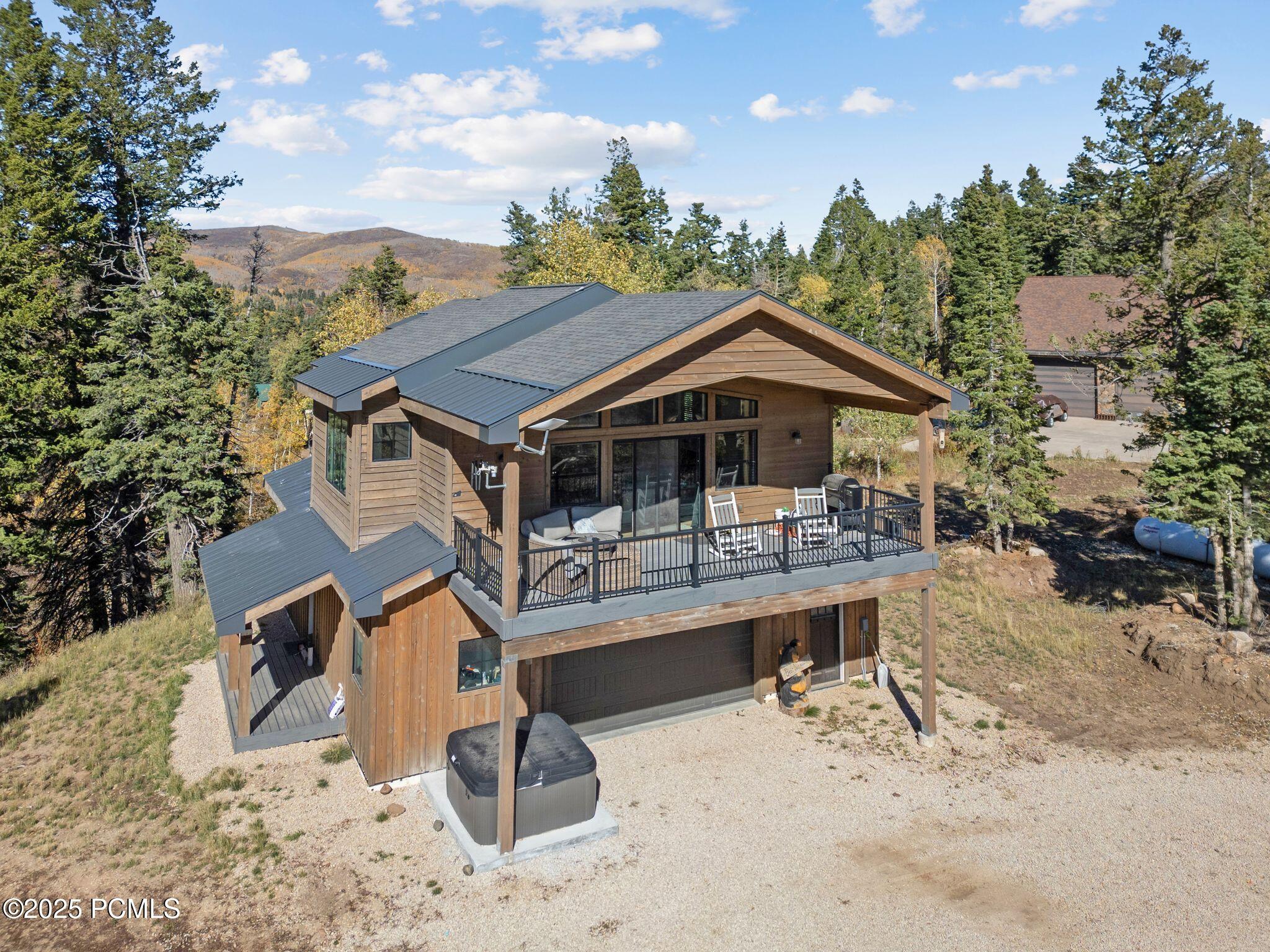 1430 W Arapaho Drive
