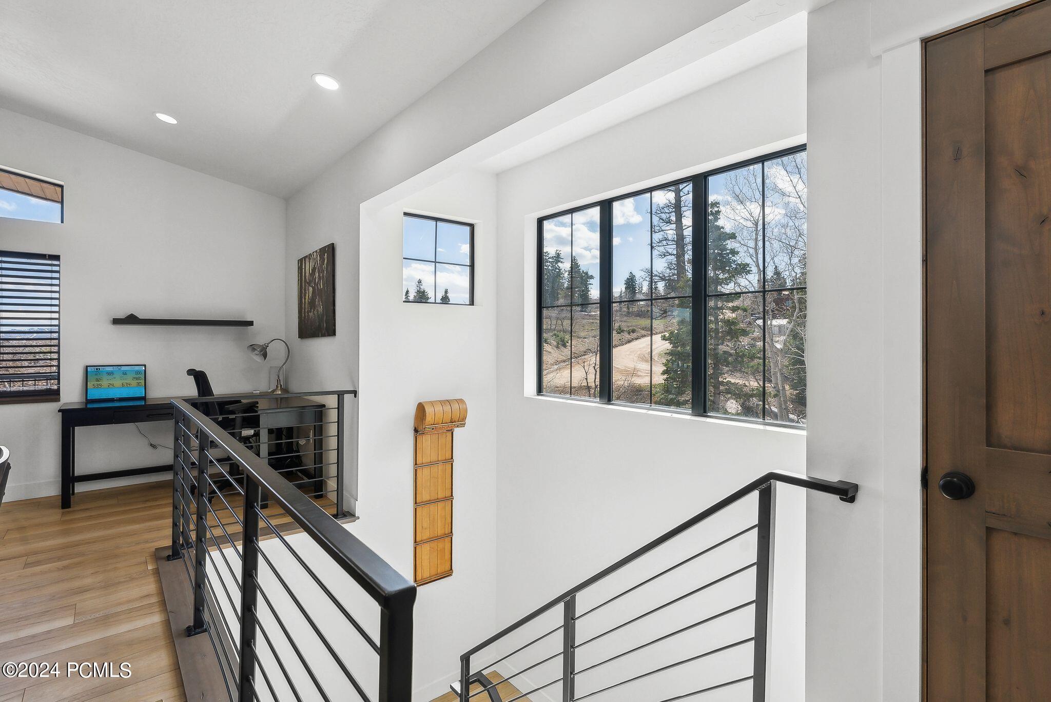 1430 W Arapaho Drive