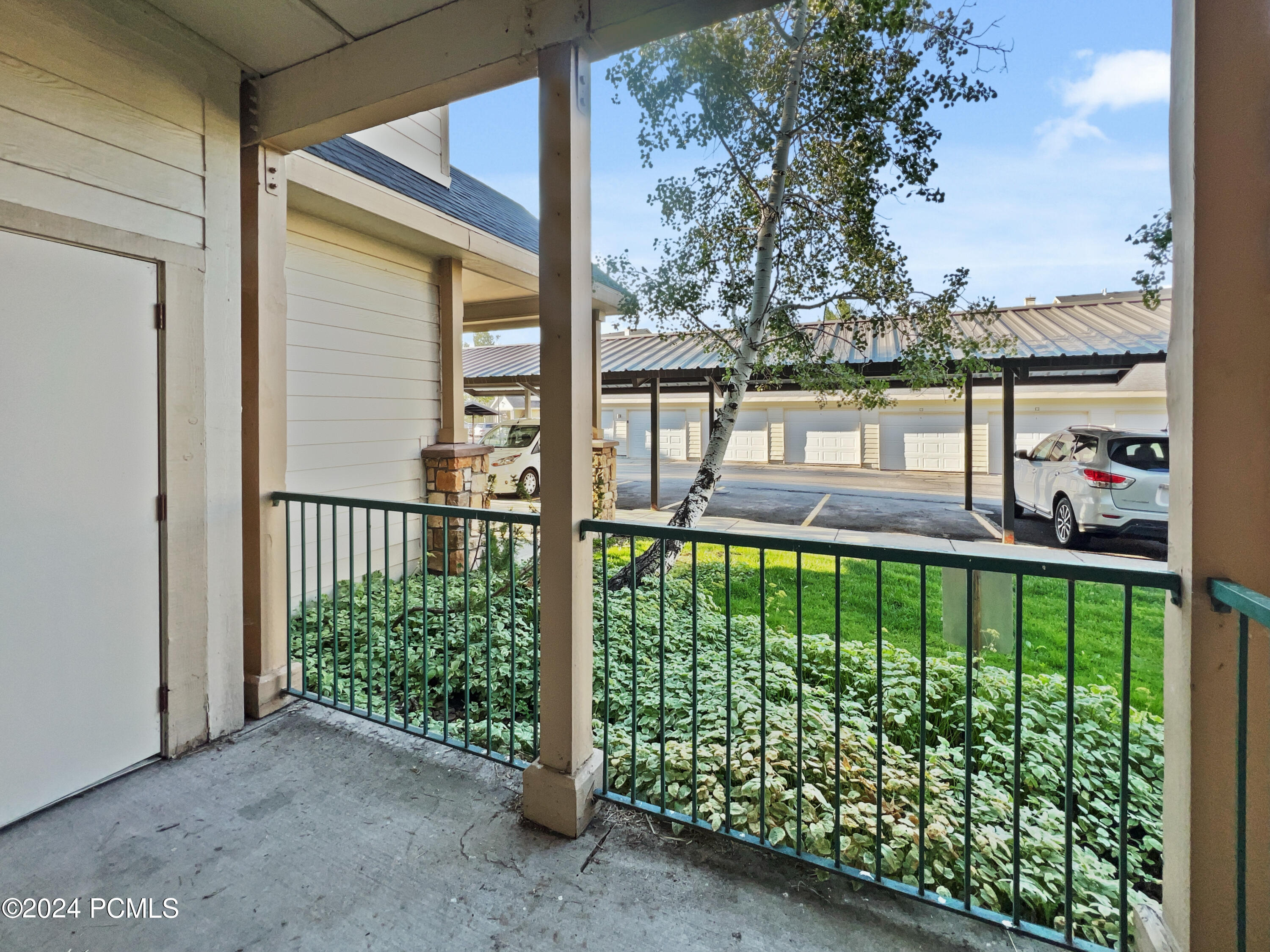 900 Bitner Road, Apt M12