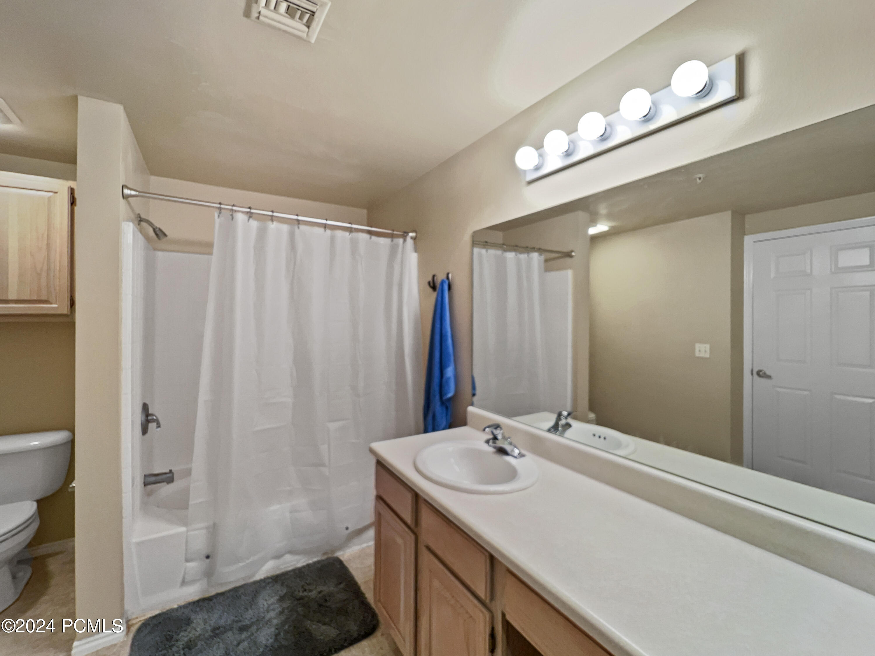 900 Bitner Road, Apt M12