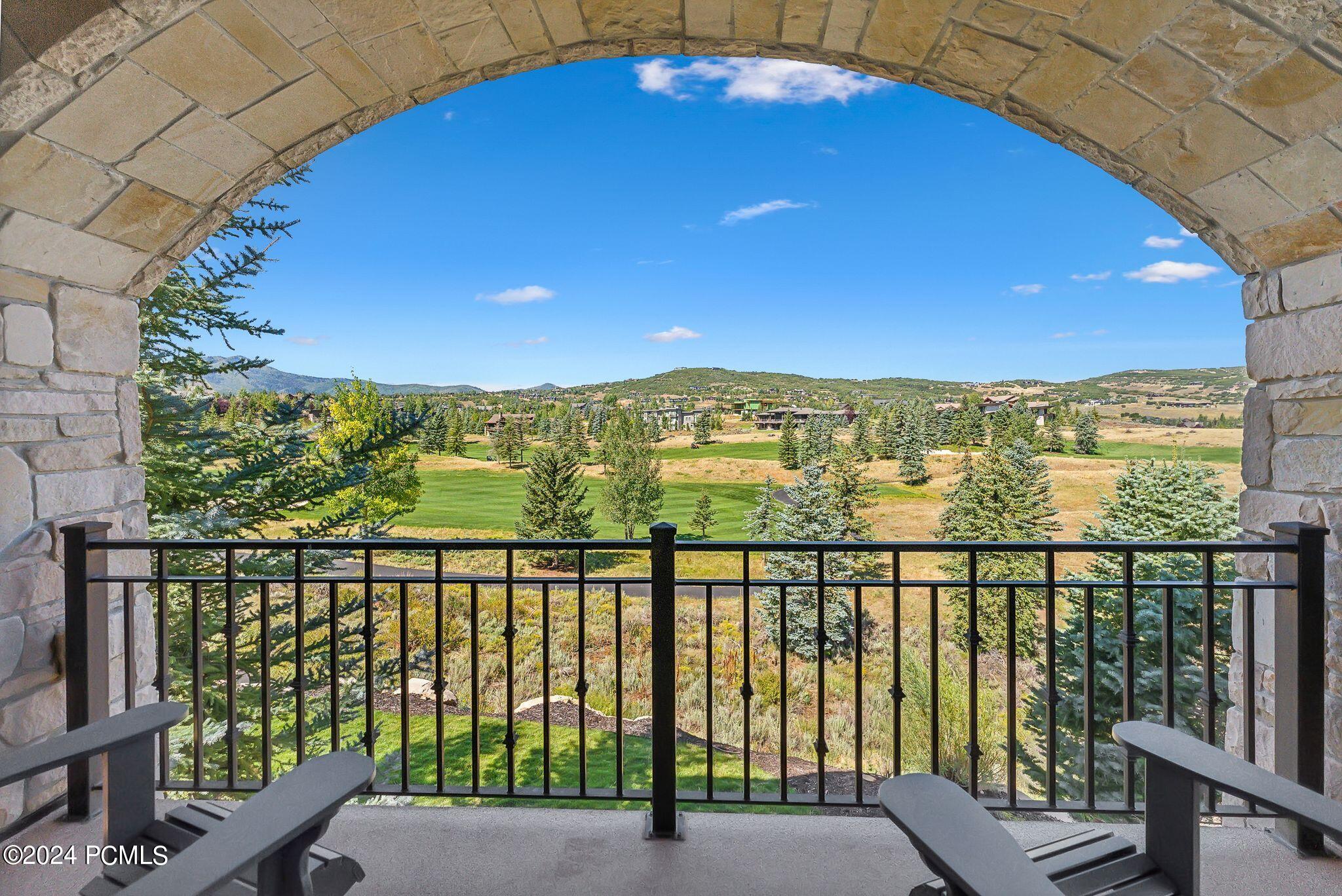 340 Hollyhock Street