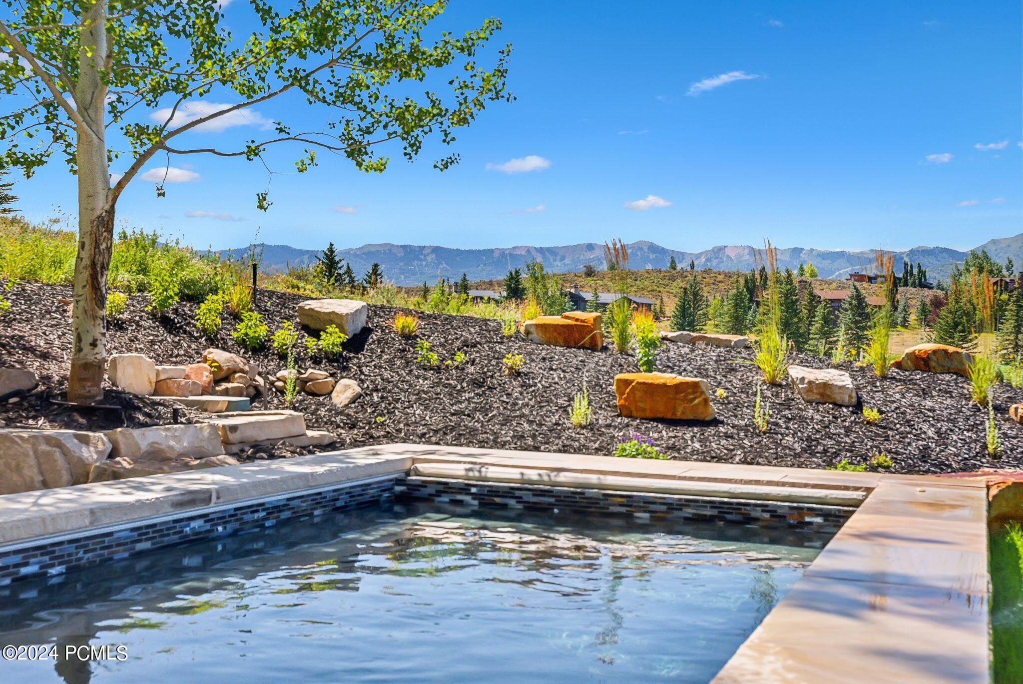 340 Hollyhock Street