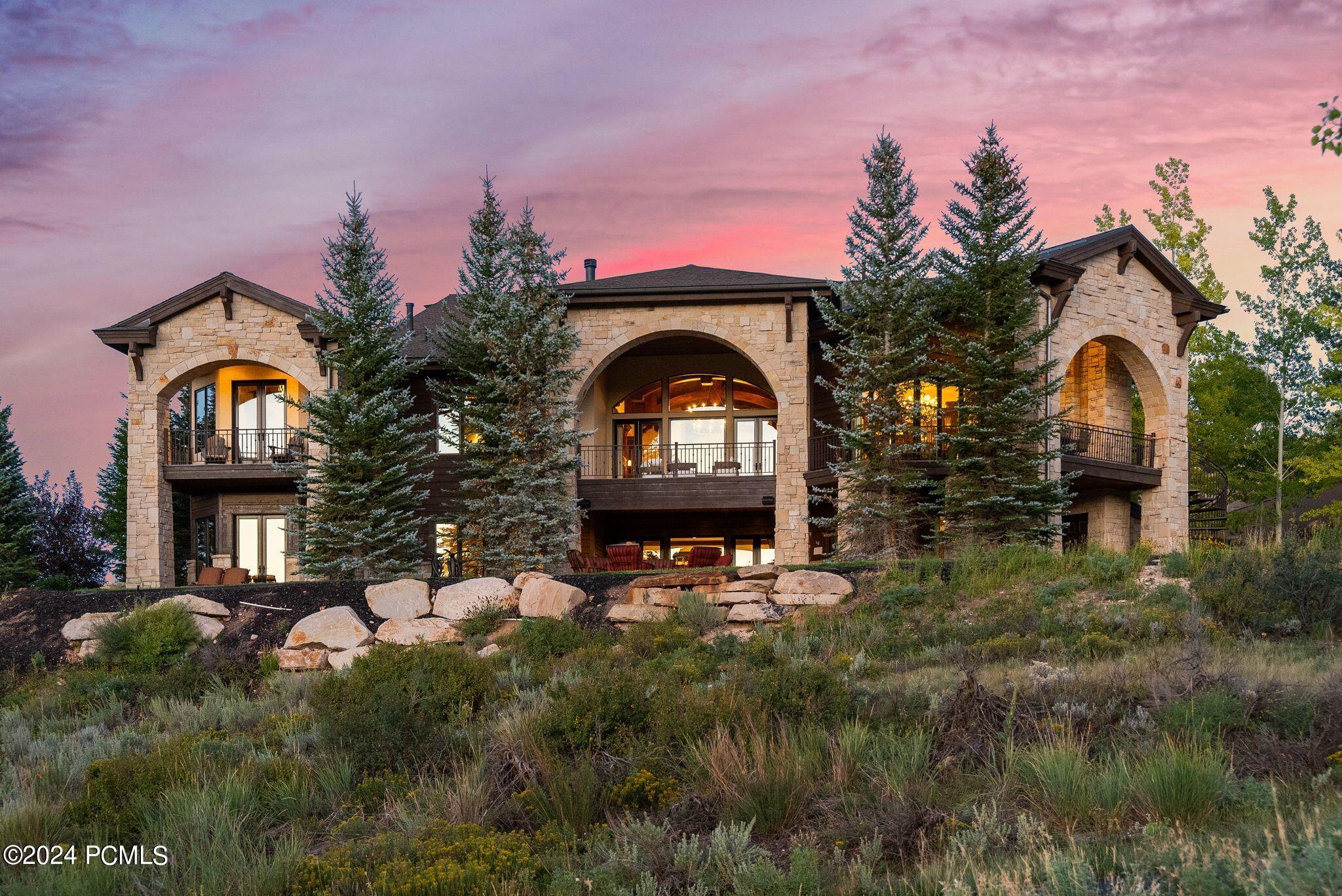 340 Hollyhock Street