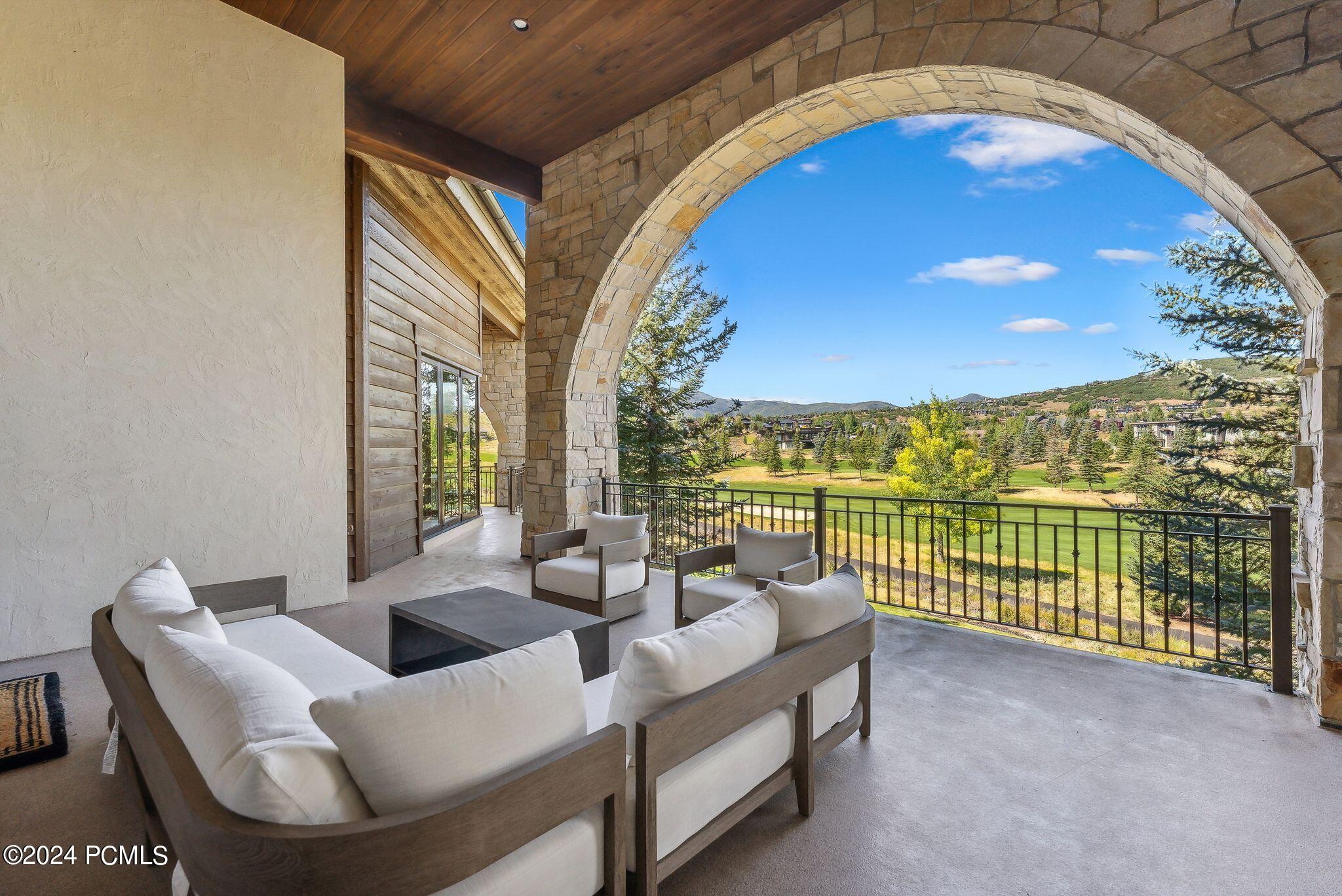 340 Hollyhock Street