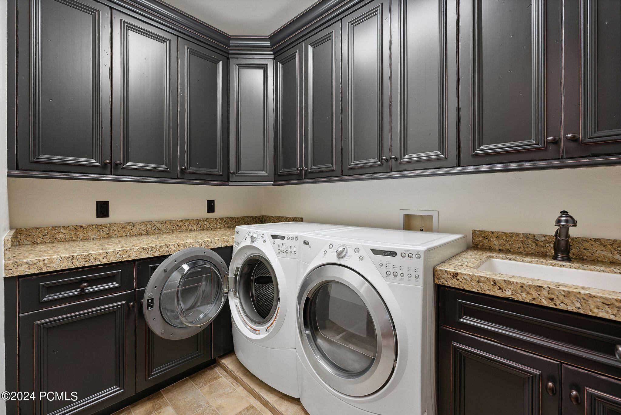 340 Hollyhock Street