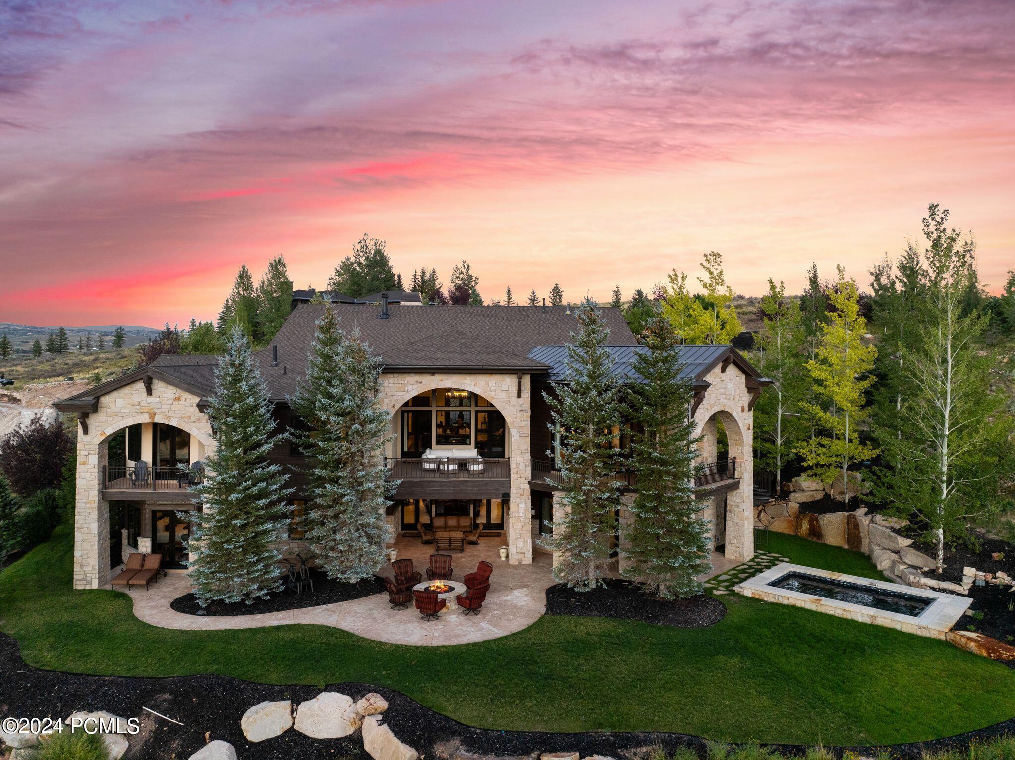 340 Hollyhock Street