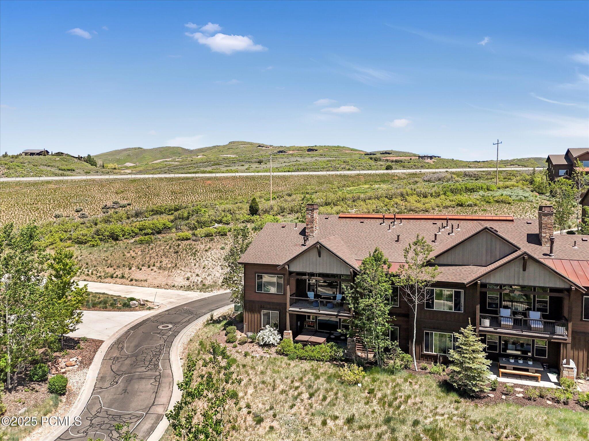 1628 E Viewside Circle