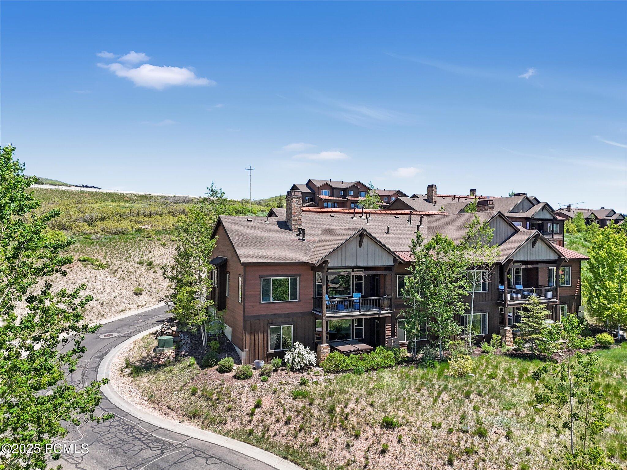 1628 E Viewside Circle
