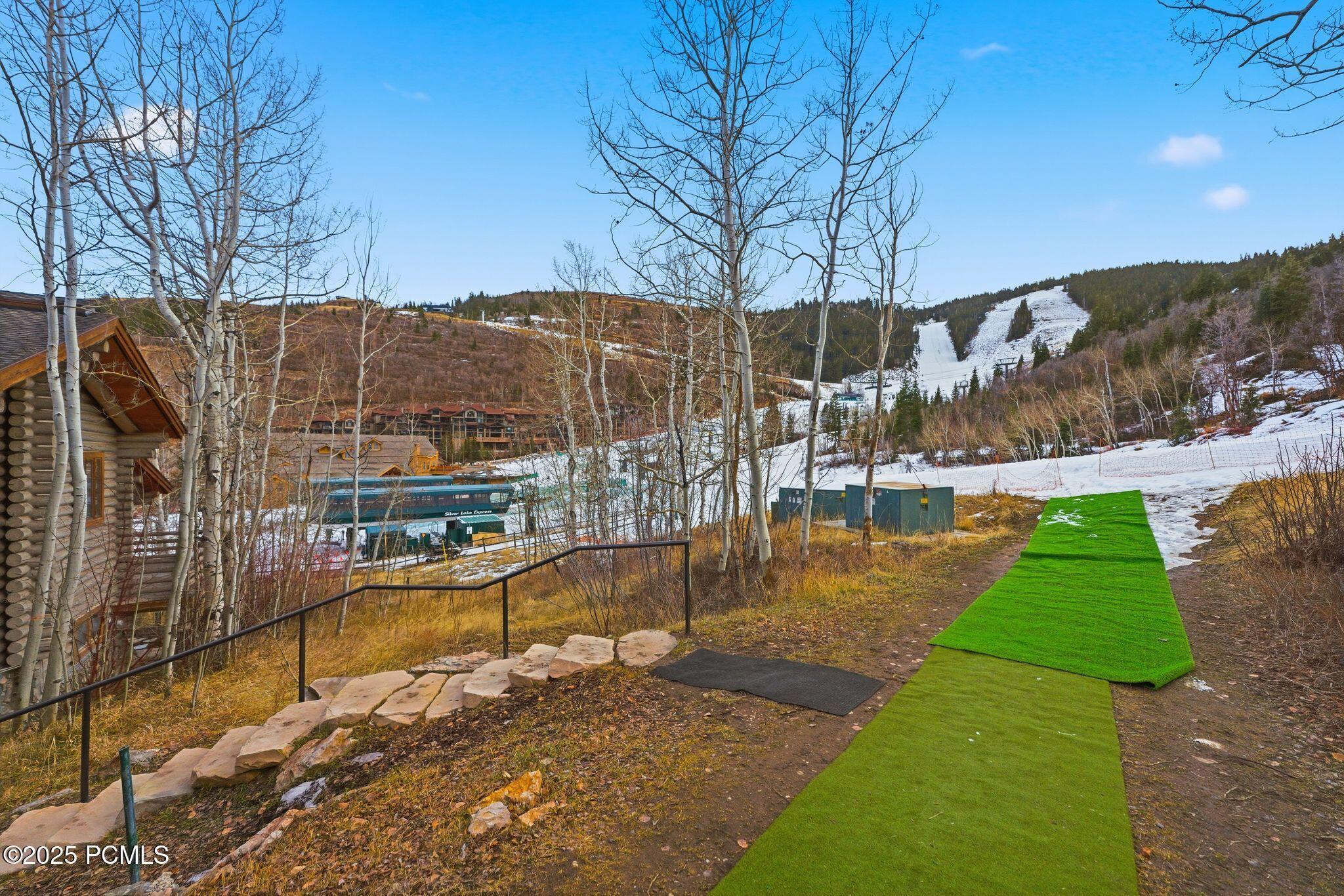 2100 Deer Valley Drive, 7