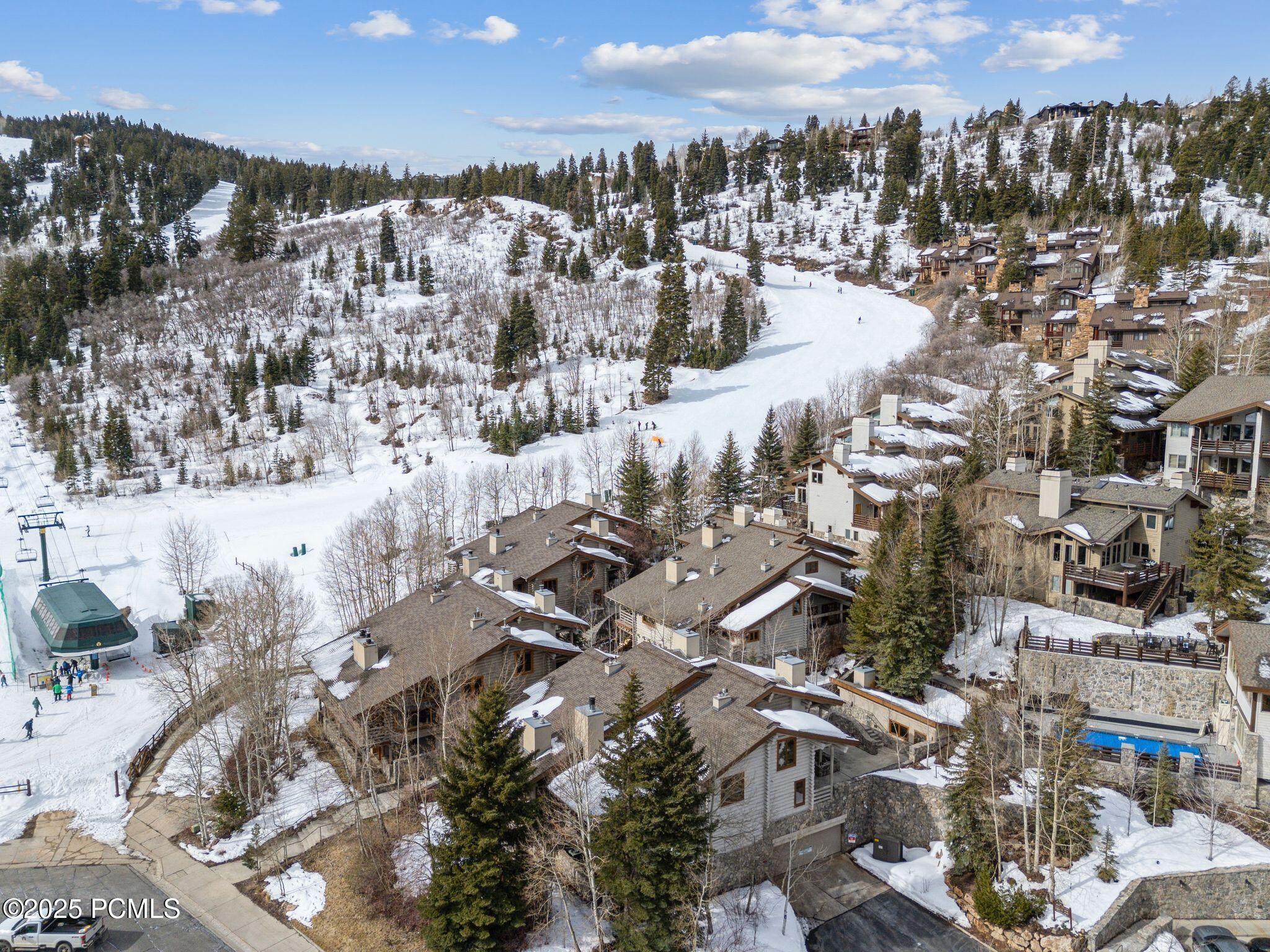 2100 Deer Valley Drive, 7