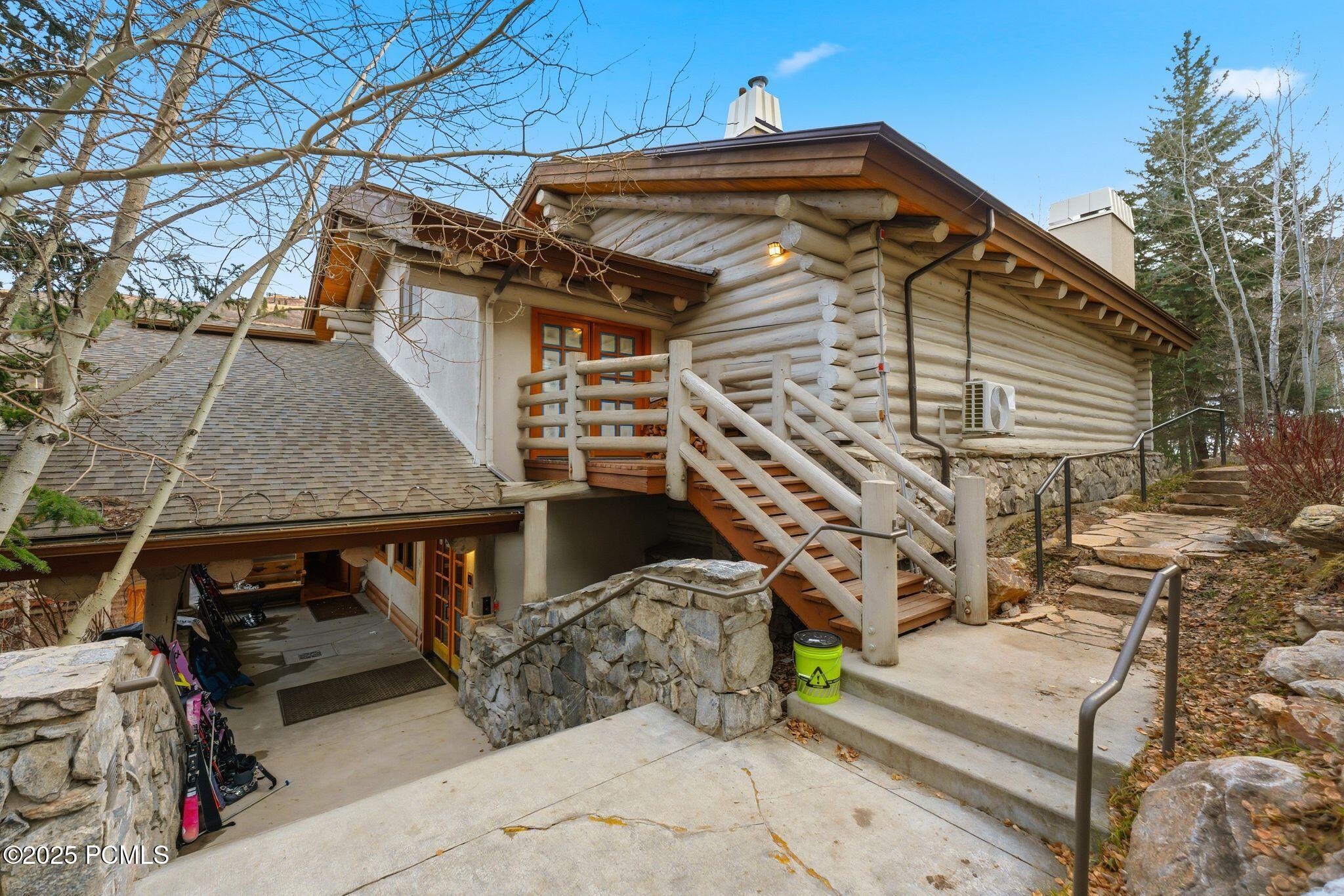 2100 Deer Valley Drive, 7