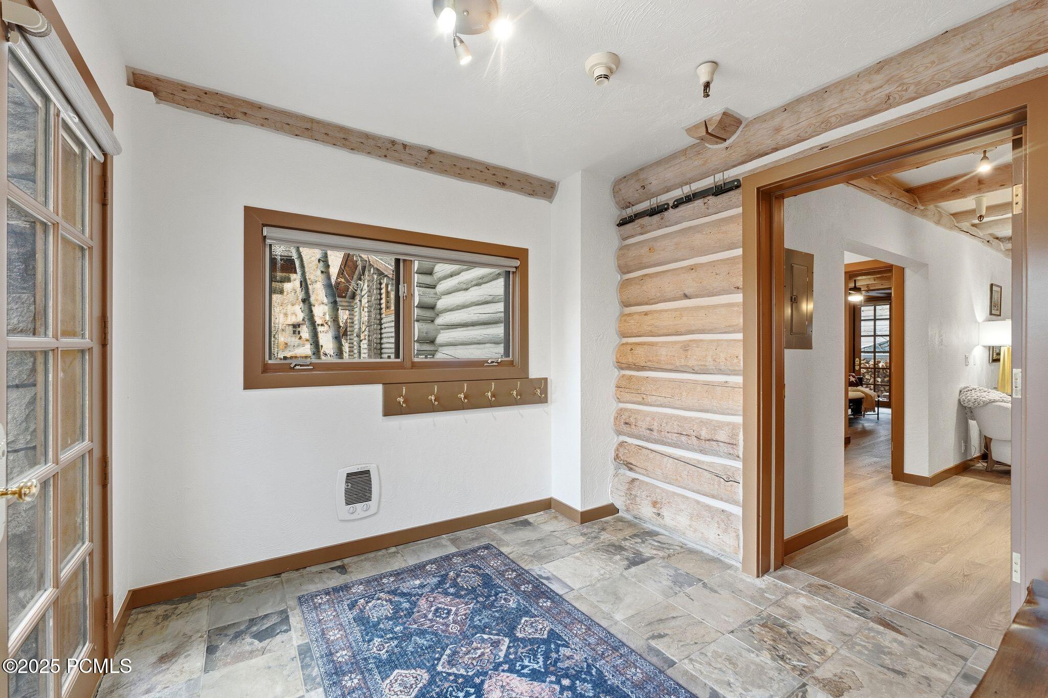 2100 Deer Valley Drive, 7