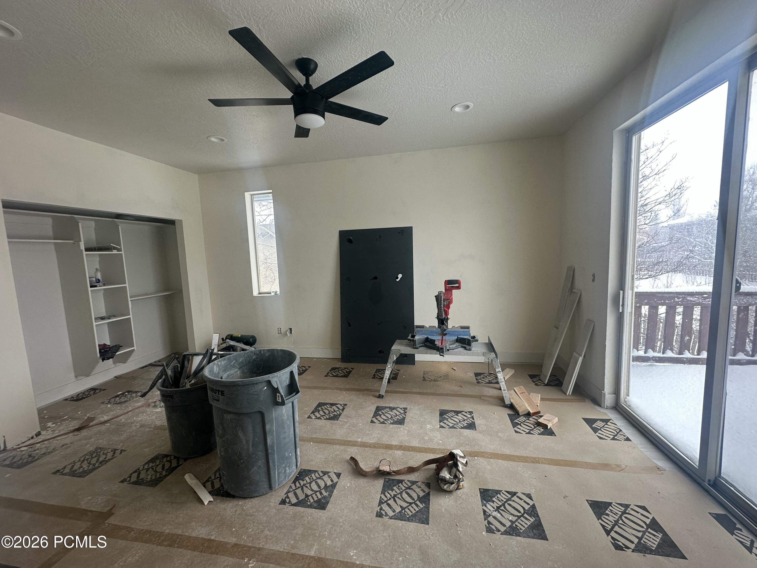 1107 Station Loop Road