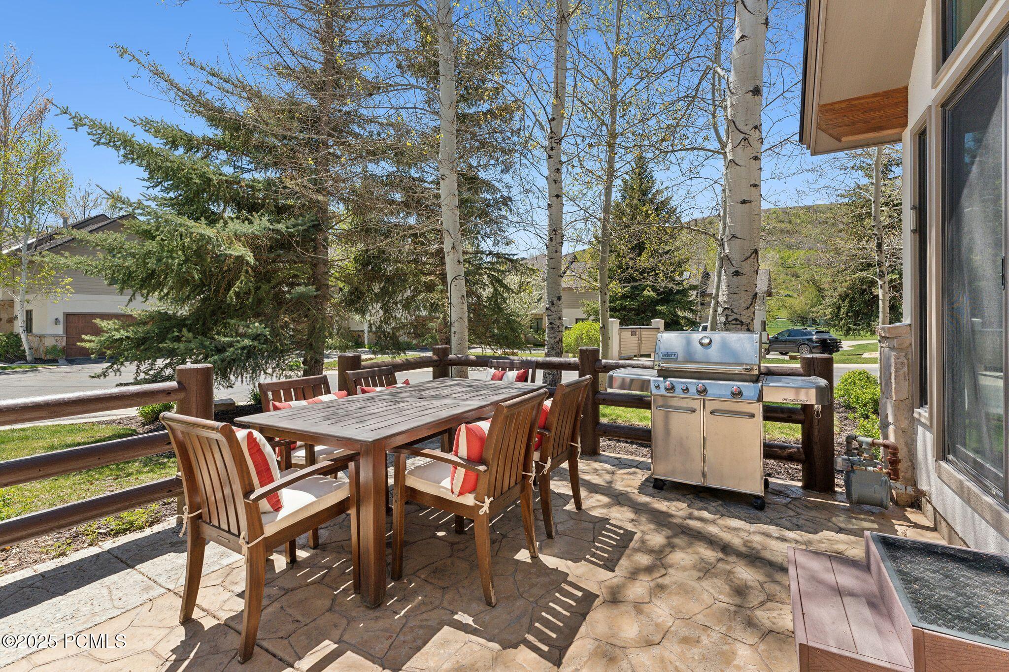 2464 Deer Lake Drive