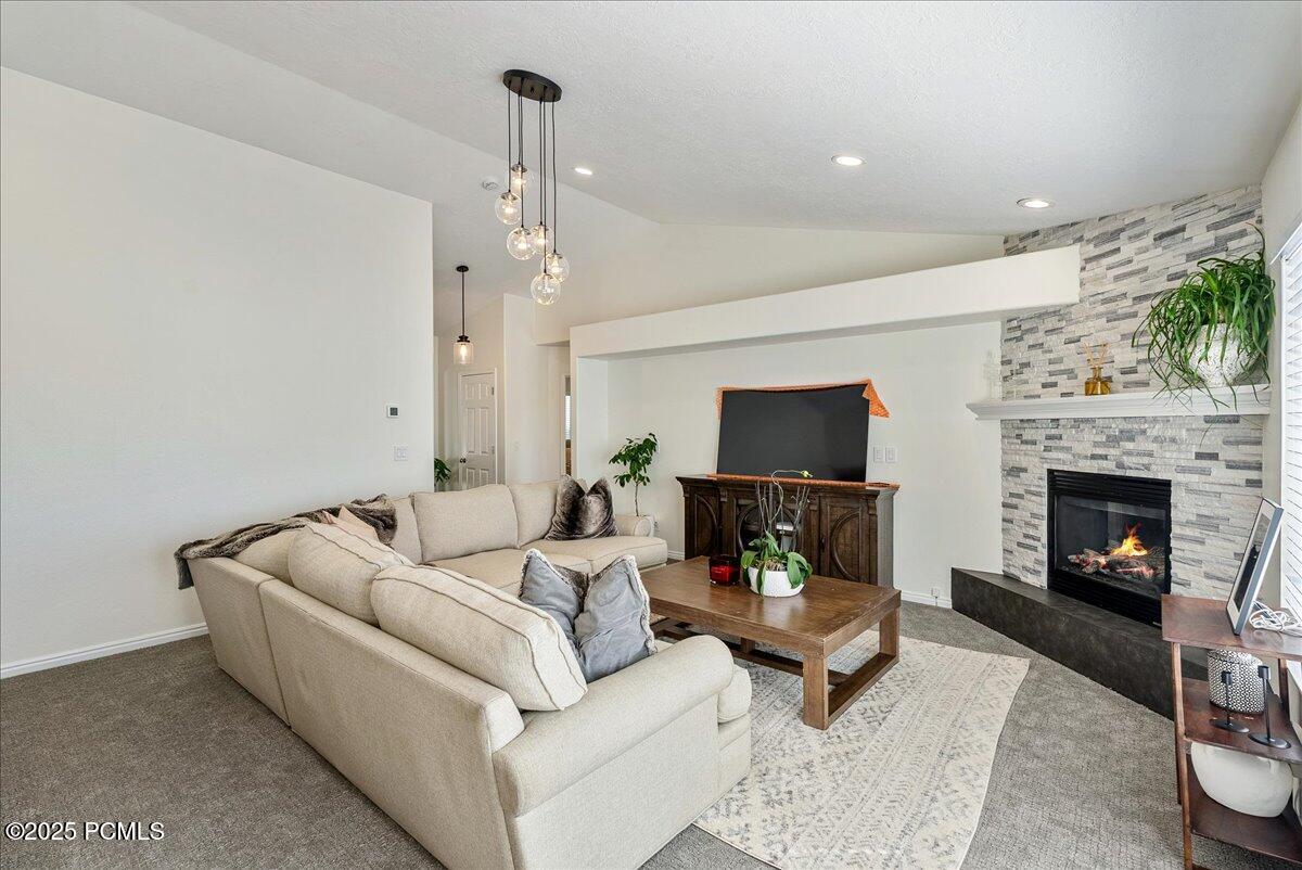 5167 Rodeo Circle