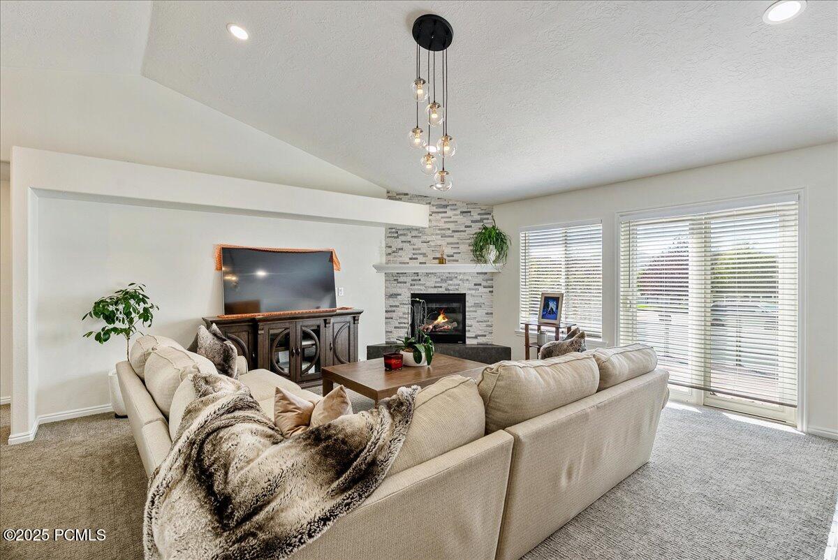 5167 Rodeo Circle