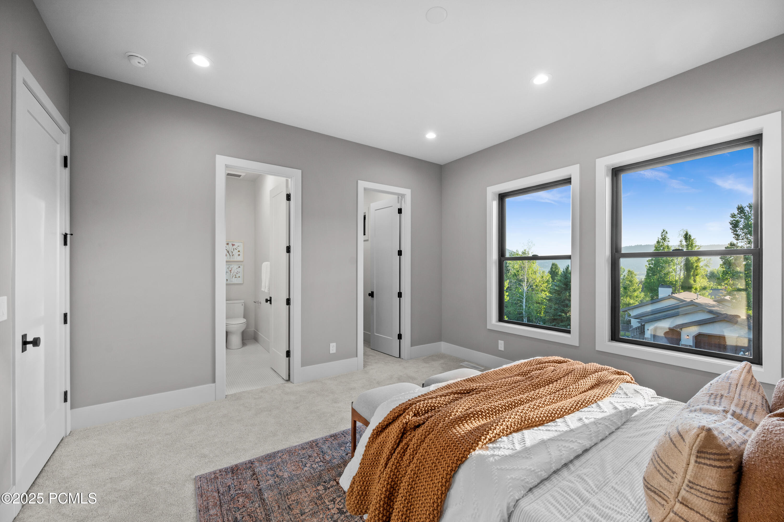 8788 Daybreaker Drive
