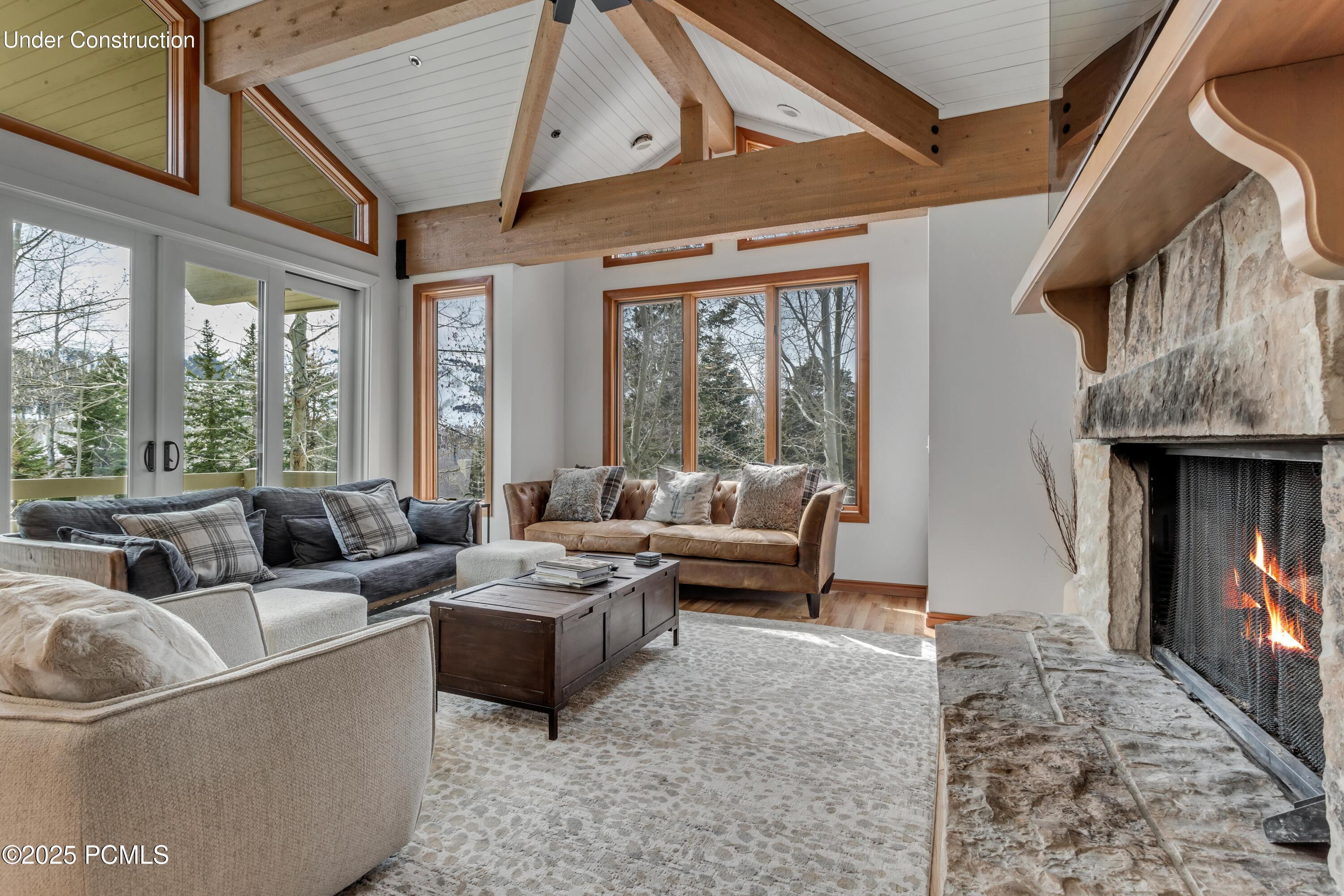 7525 Ridge Drive, 19
