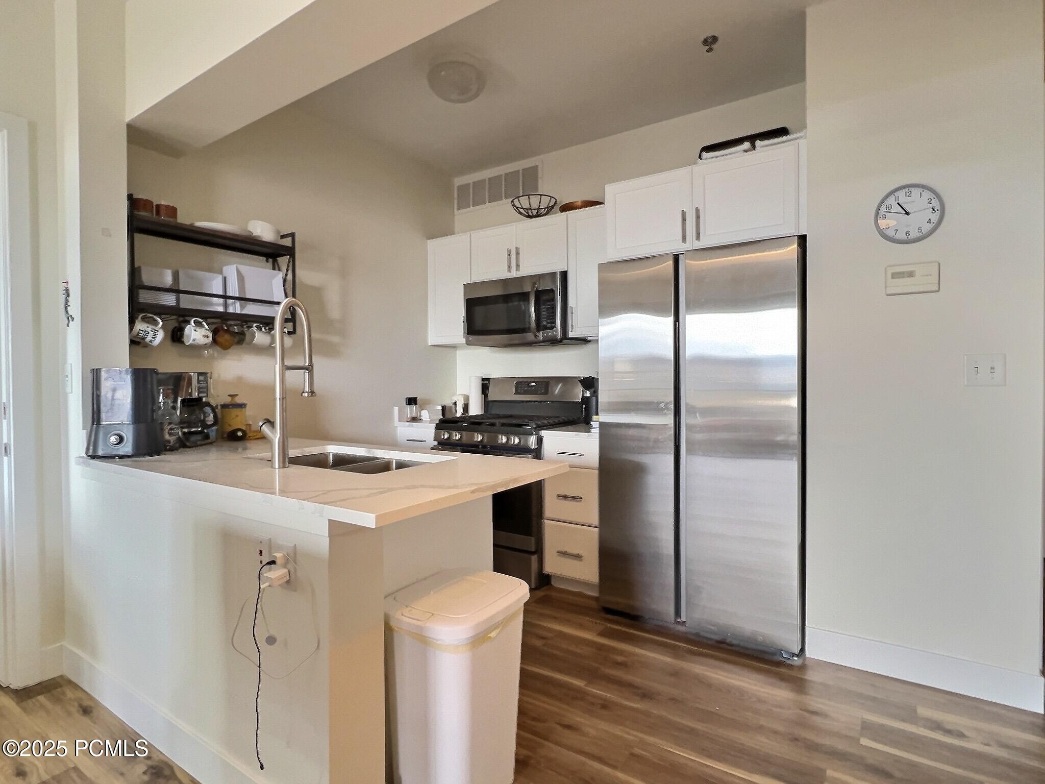 1364 W Stillwater Drive, 3016