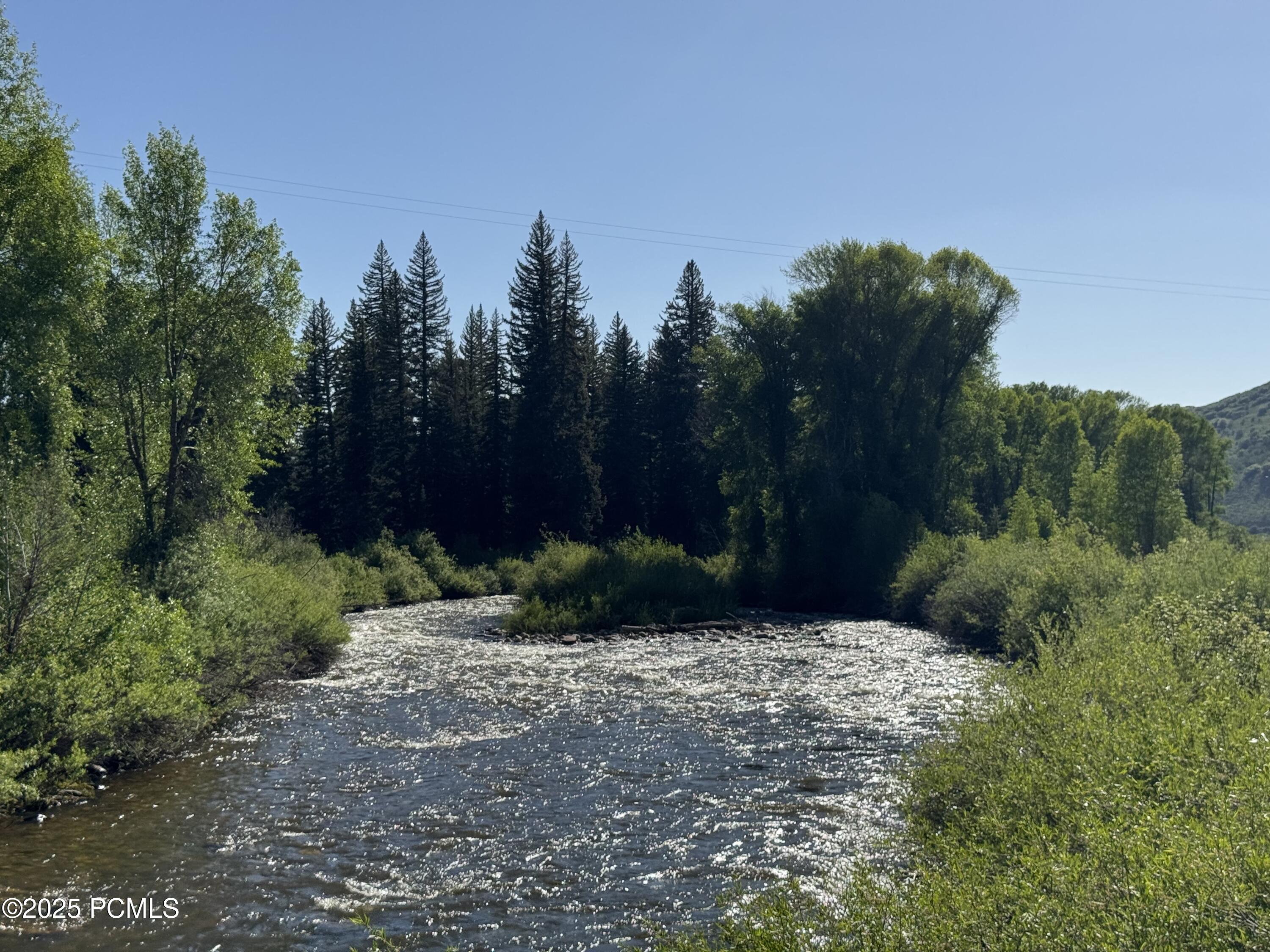 5592 Fremont Trail