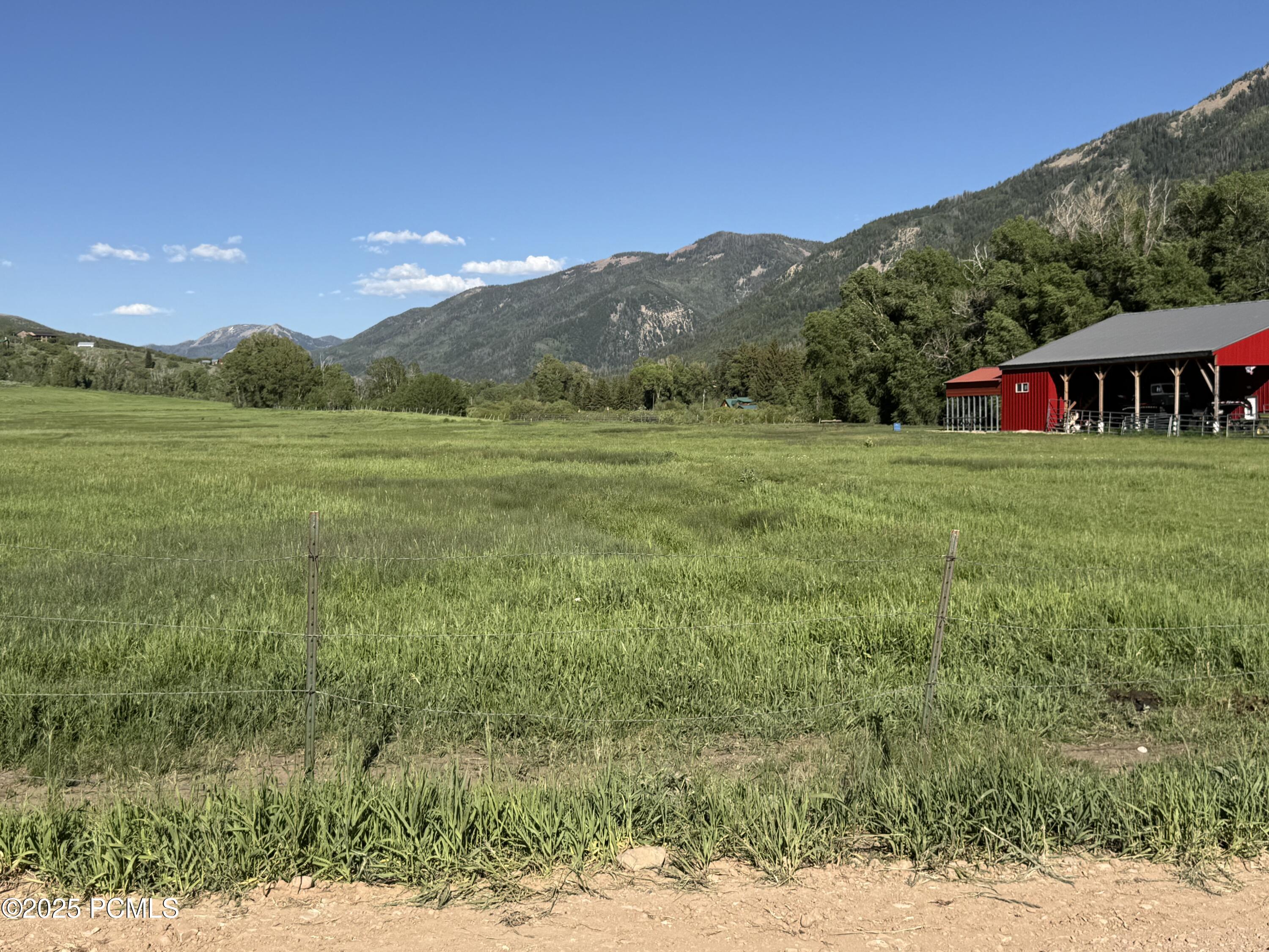 5592 Fremont Trail