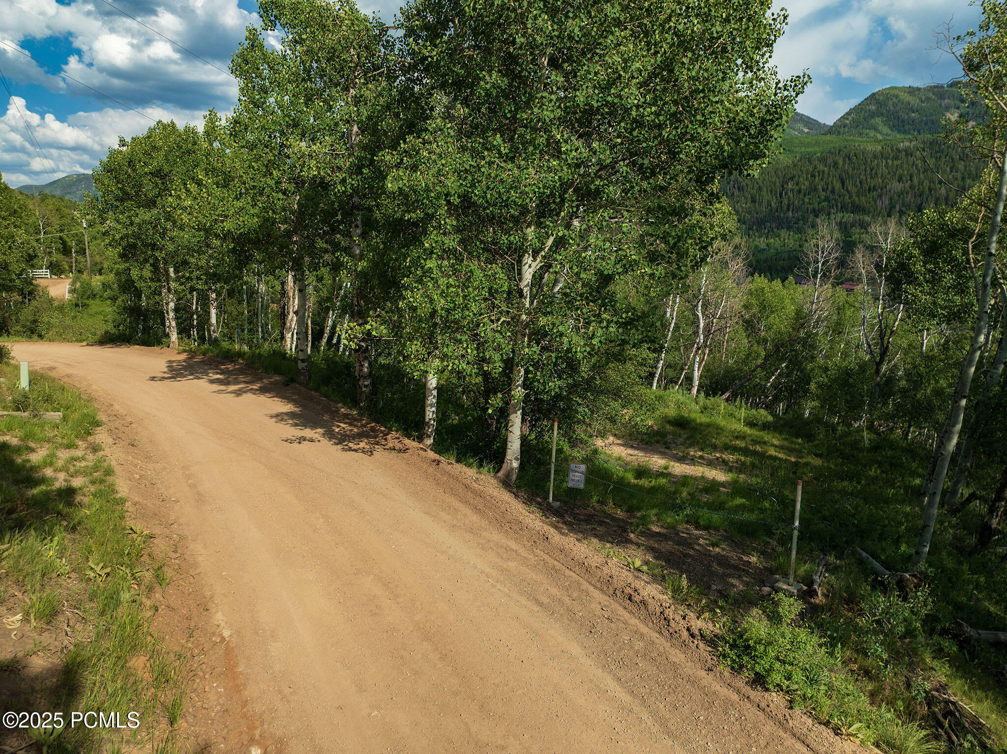 5592 Fremont Trail