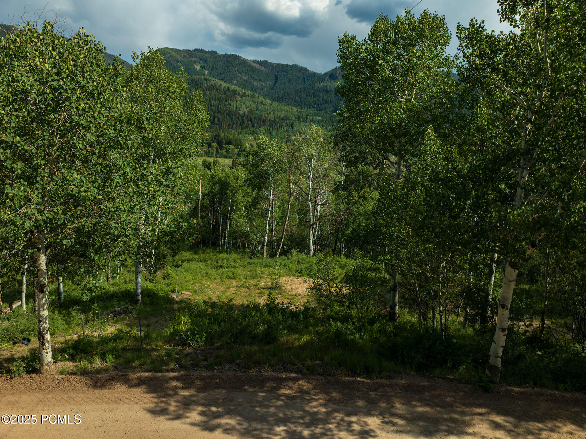 5592 Fremont Trail
