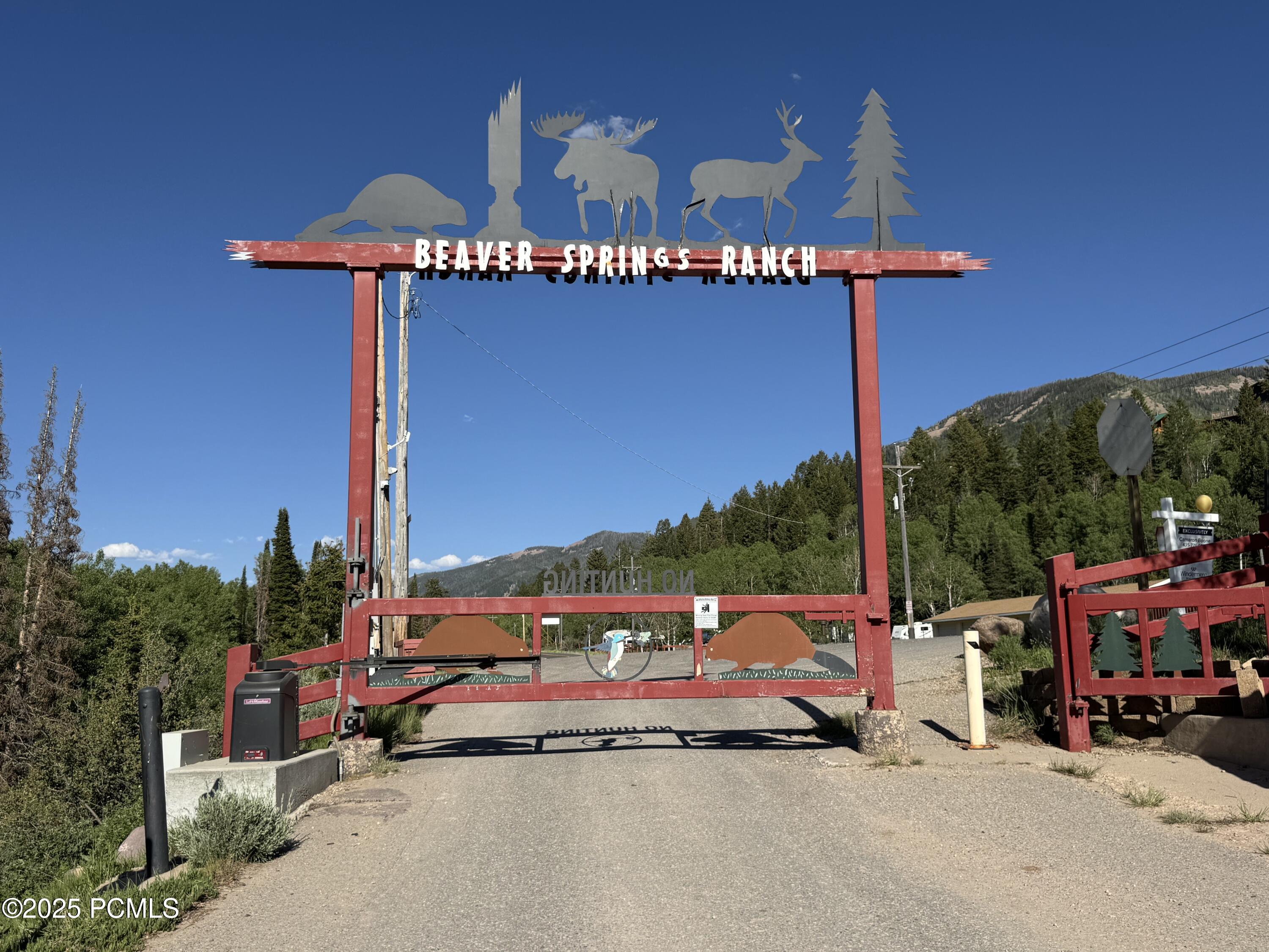 5592 Fremont Trail