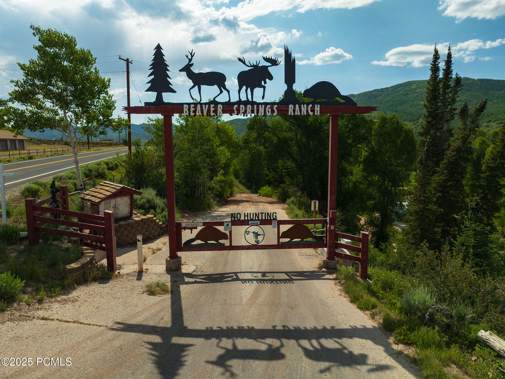 5592 Fremont Trail