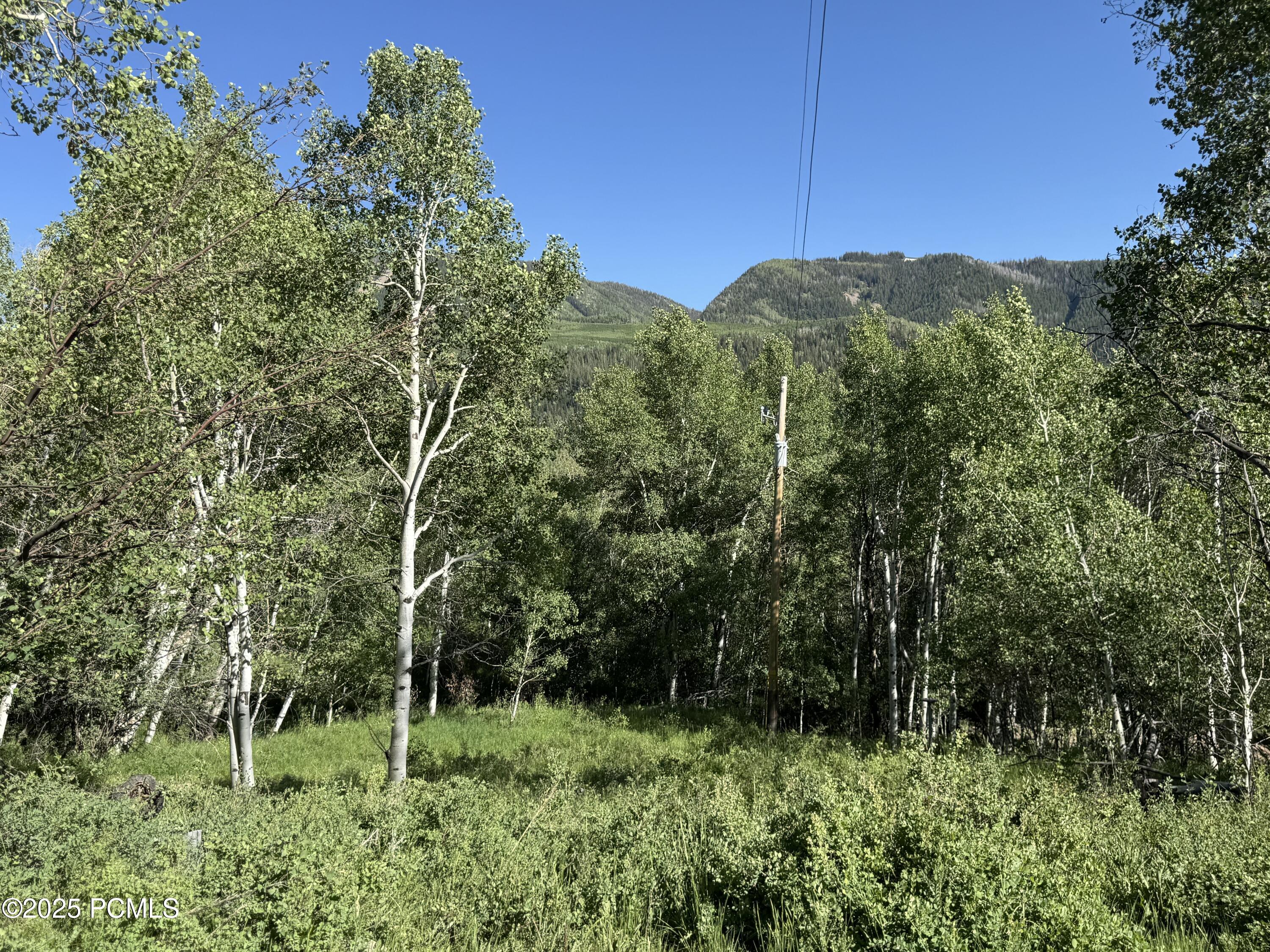 5592 Fremont Trail
