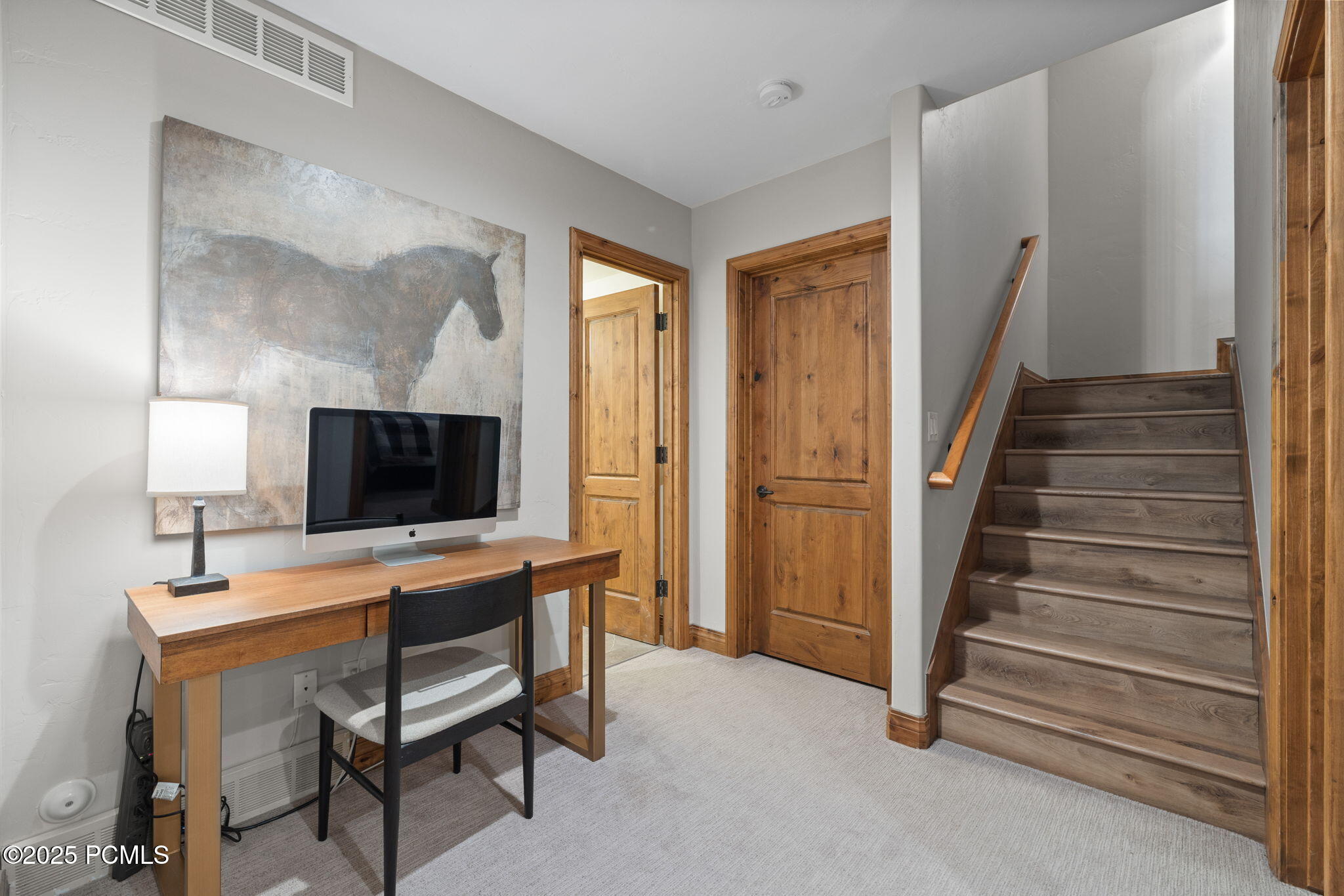 1075 Turnberry Court Court