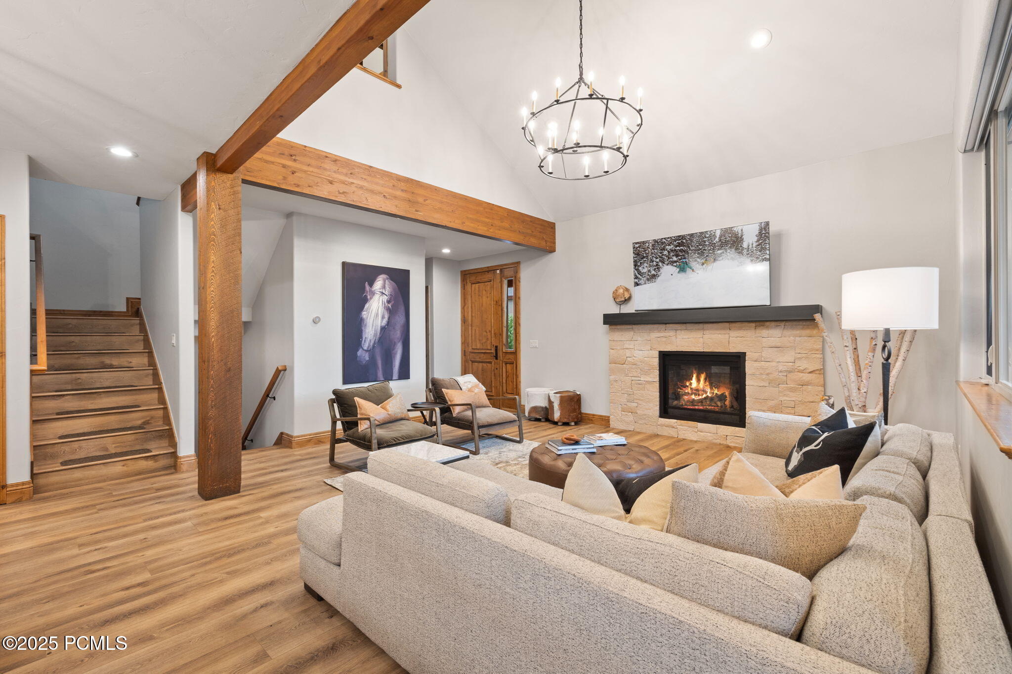 1075 Turnberry Court Court