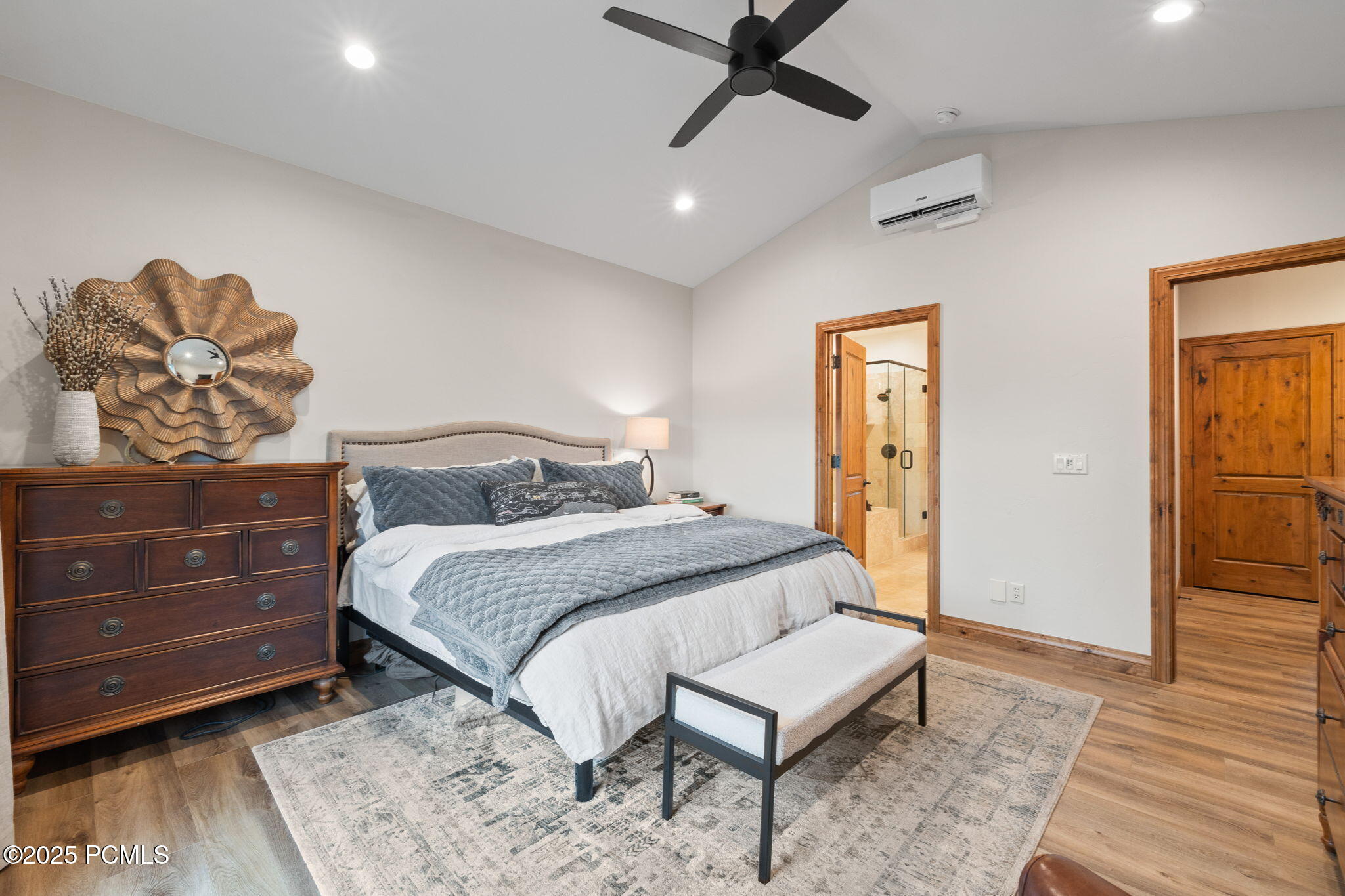 1075 Turnberry Court Court