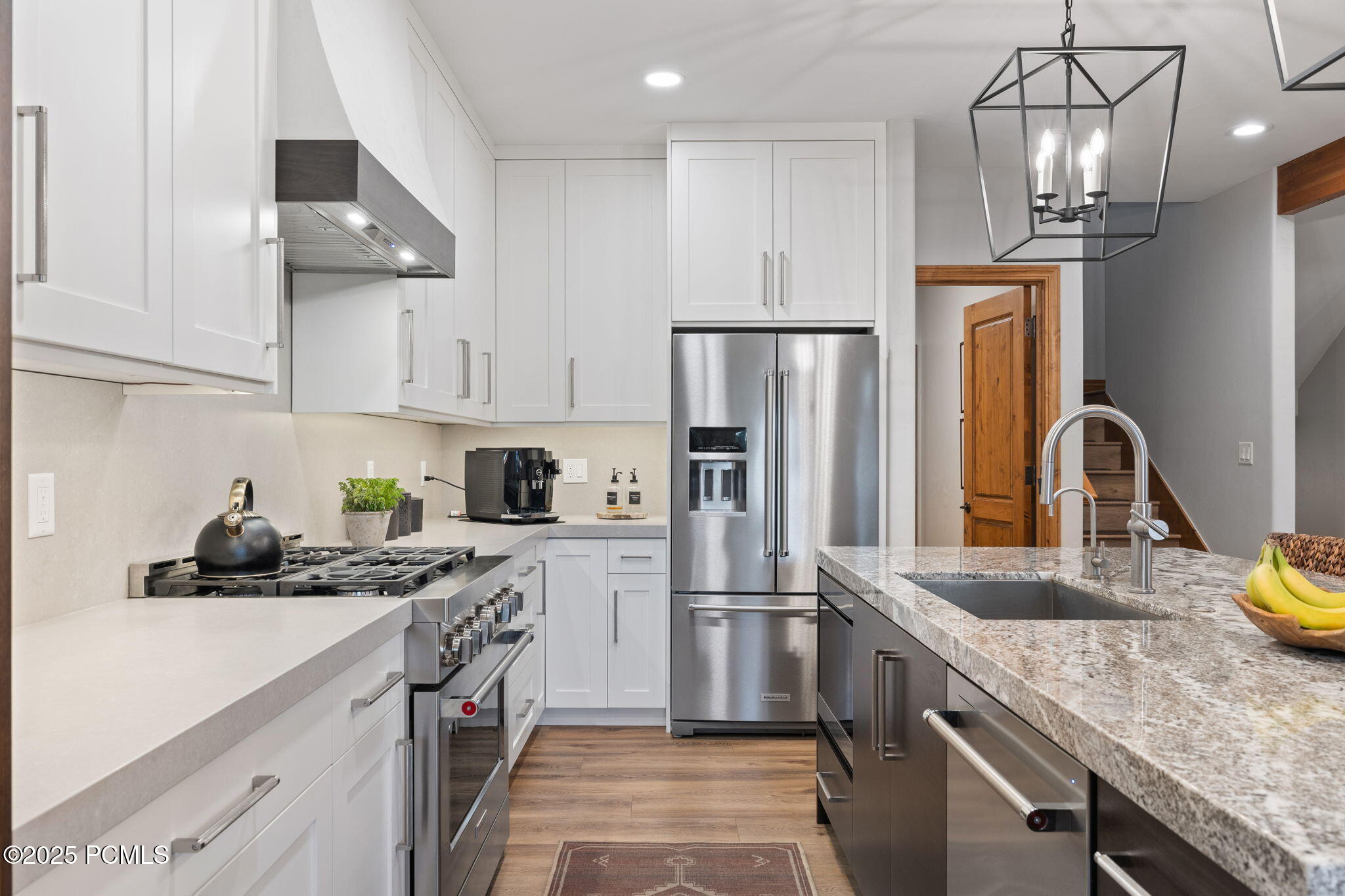 1075 Turnberry Court Court