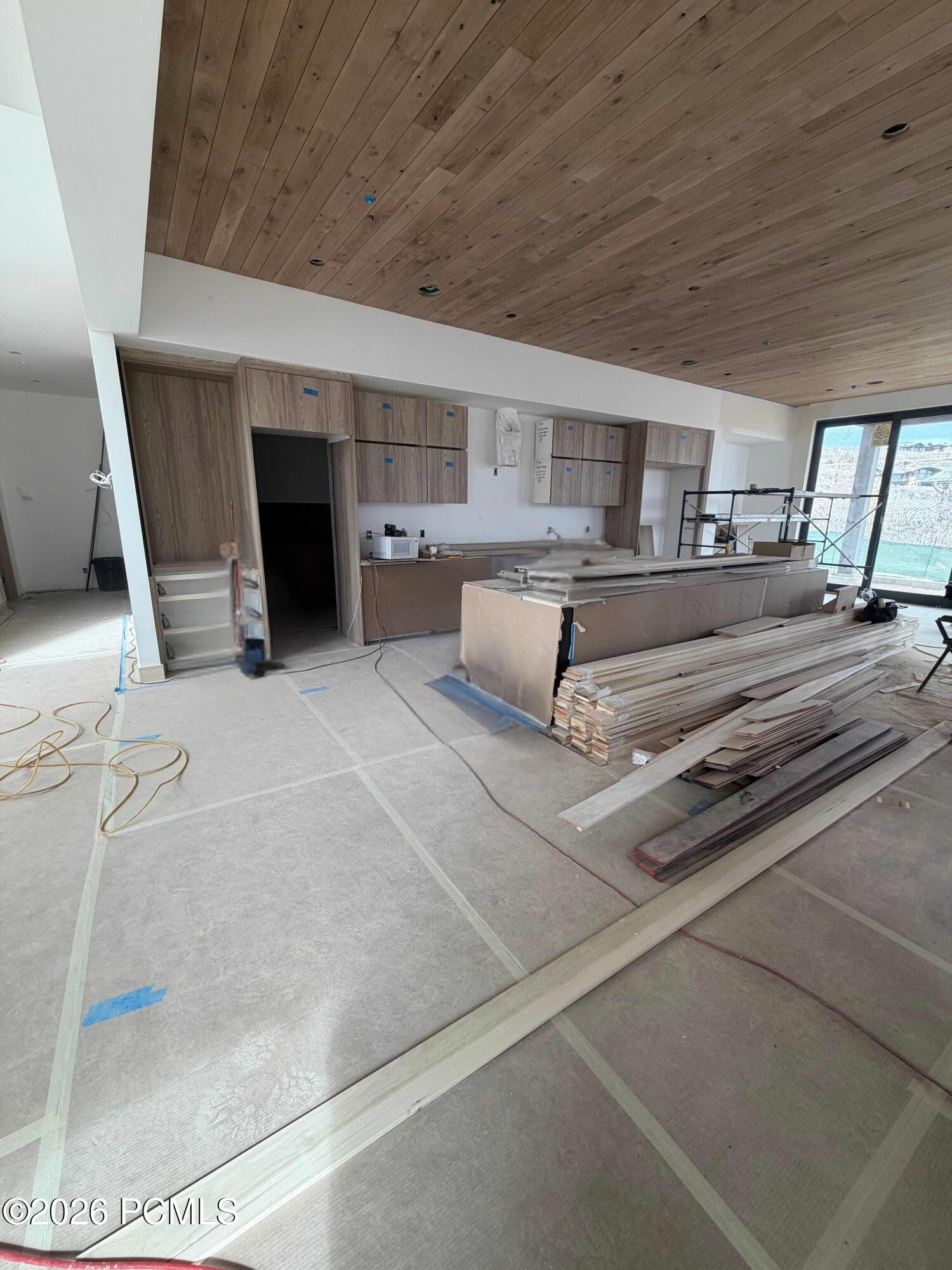 2022 E Painted Bluff Circle