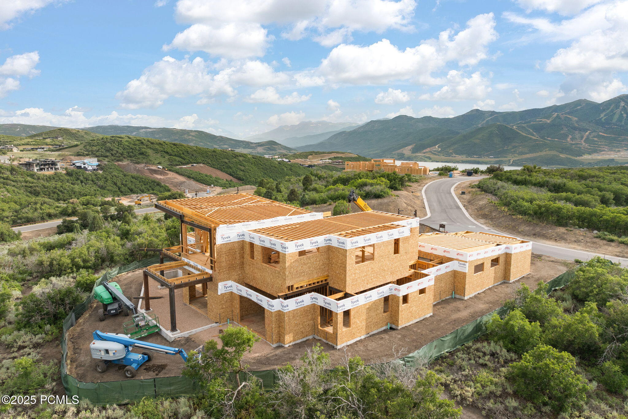 2022 E Painted Bluff Circle